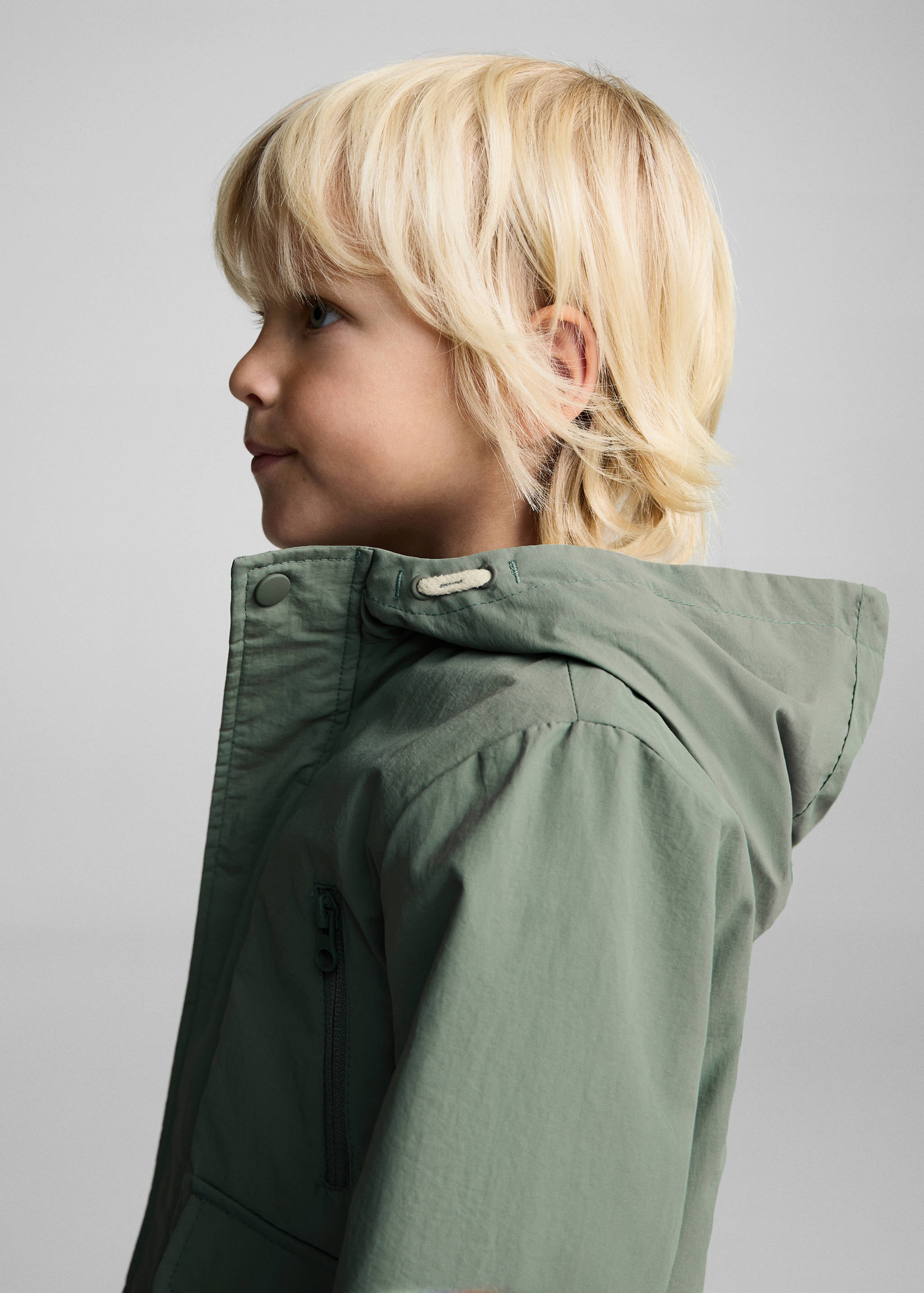 Quilted hooded barn jacket - Details of the article 1