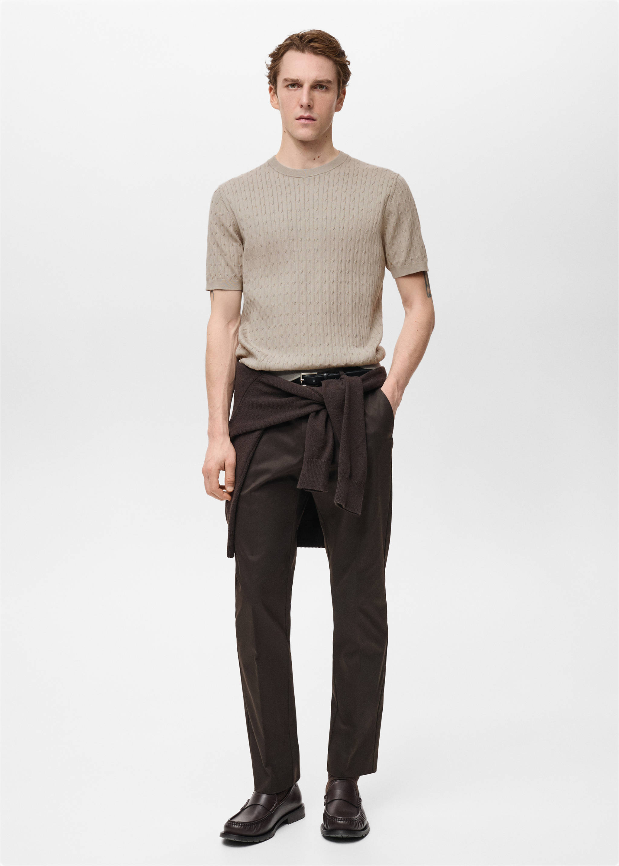 Feinstrickpullover mit Zopfmuster - Allgemeine Ansicht