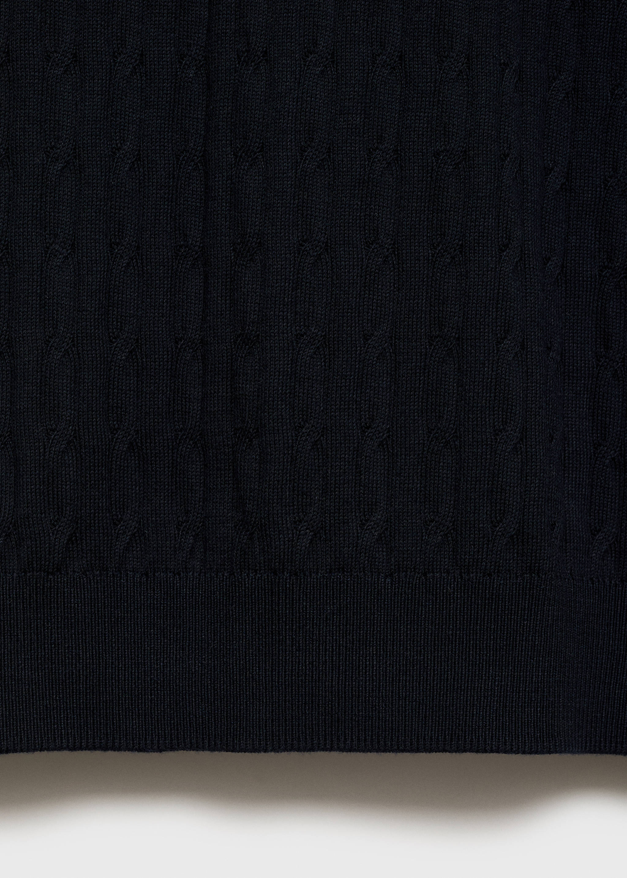 Feinstrickpullover mit Zopfmuster - Detail des Artikels 0