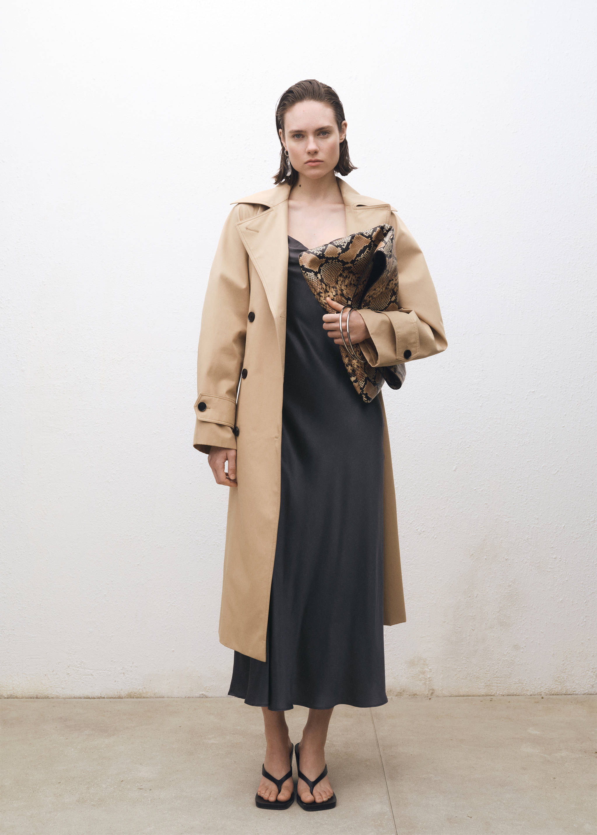 Vestit seda escot drapejat - Pla general