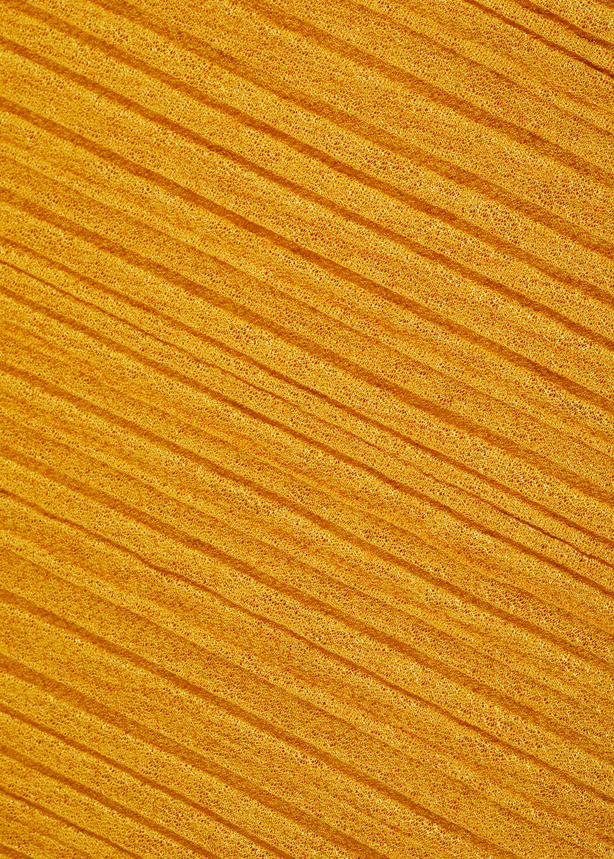 Asymmetrical textured top - Details of the article 0