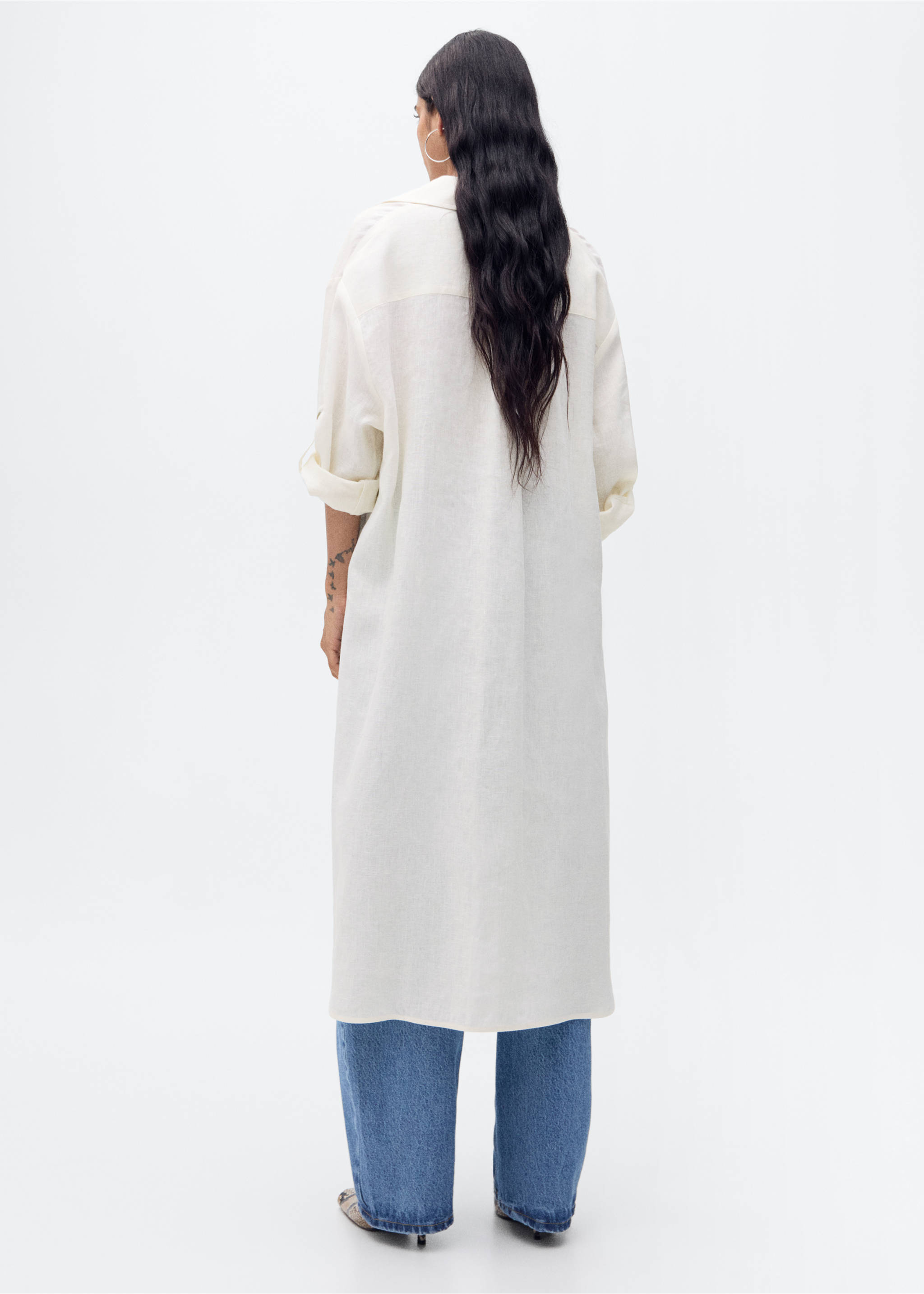 Linen long shirt - Reverse of the article, Vanilla. Ref: 87044780-00.