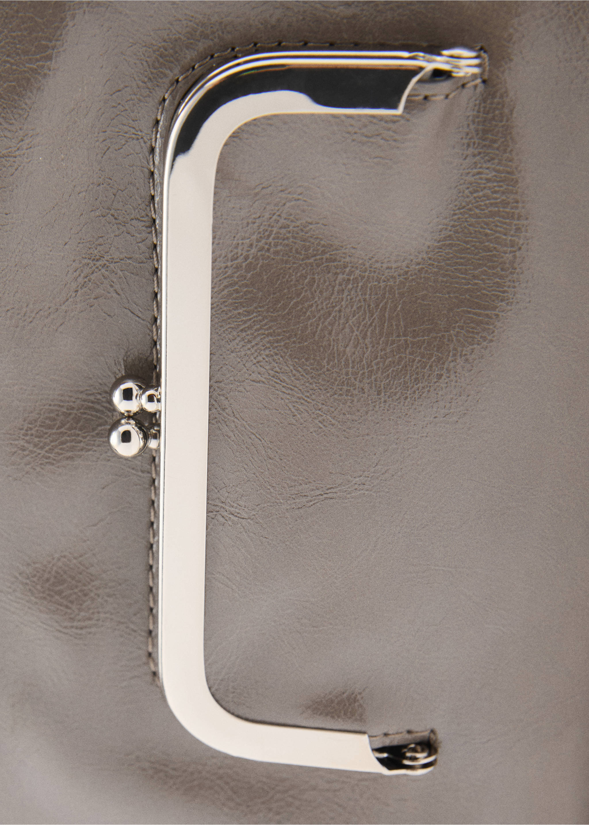 Sac porté épaule poches pochette - Détail de l'article 1, Gris moyen. Ref: 87044806-00.