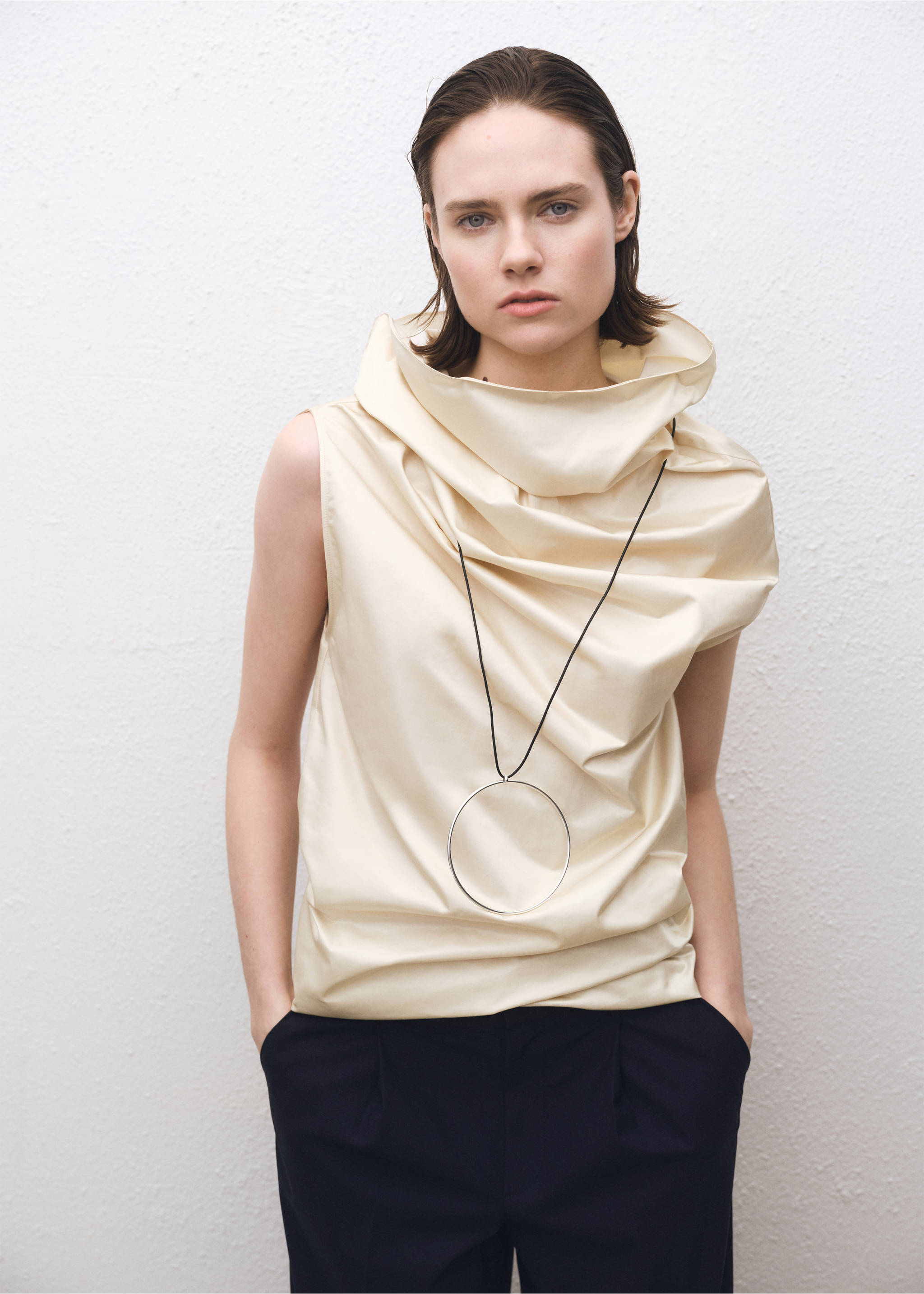 Wide leg wool-blend pleated trousers - Details of the article 1, Navy. Ref: 87044812-00.