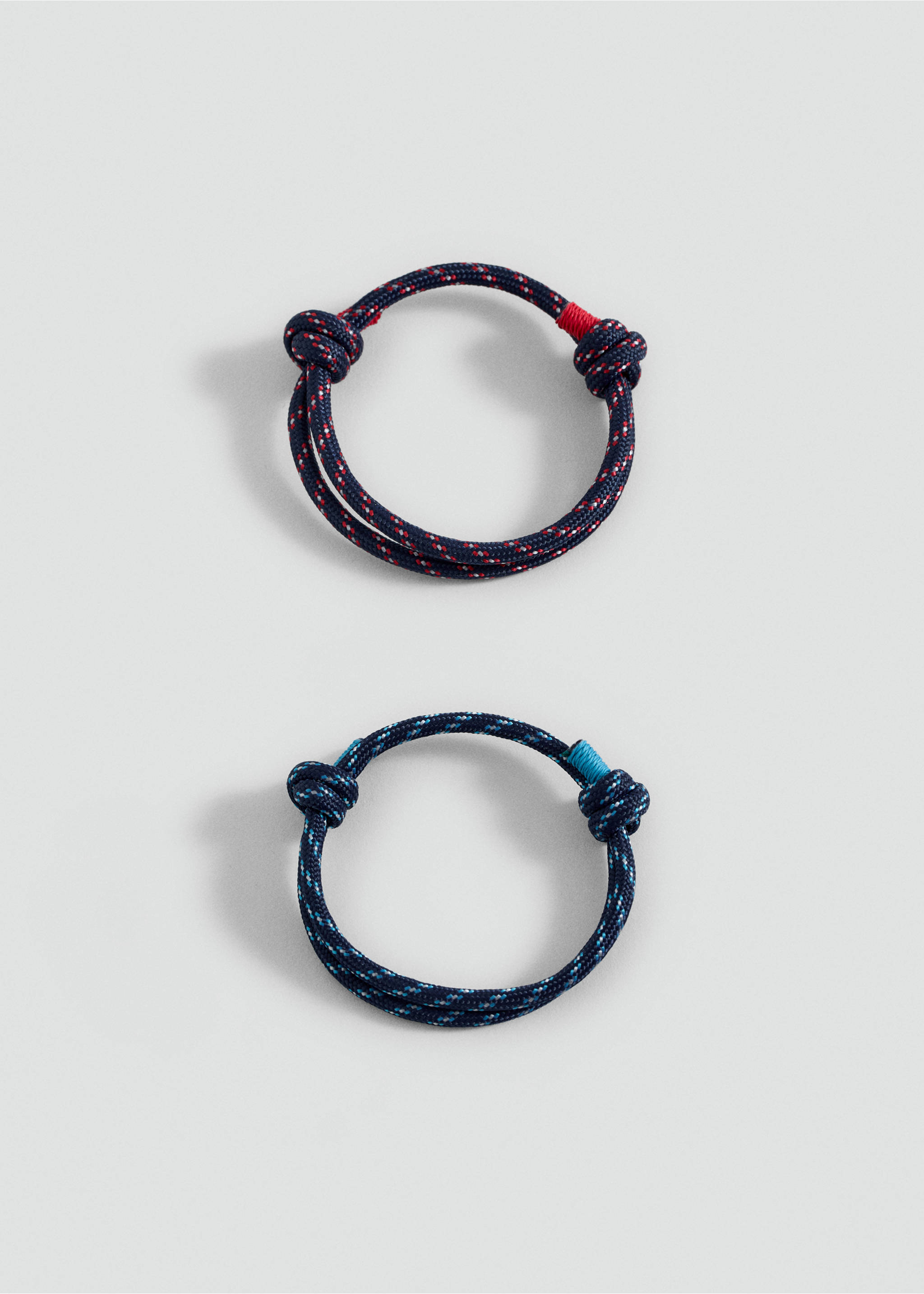 Kordelarmbänder im Set - Mittlere Ansicht, Marineblau. Ref: 87045144-00.