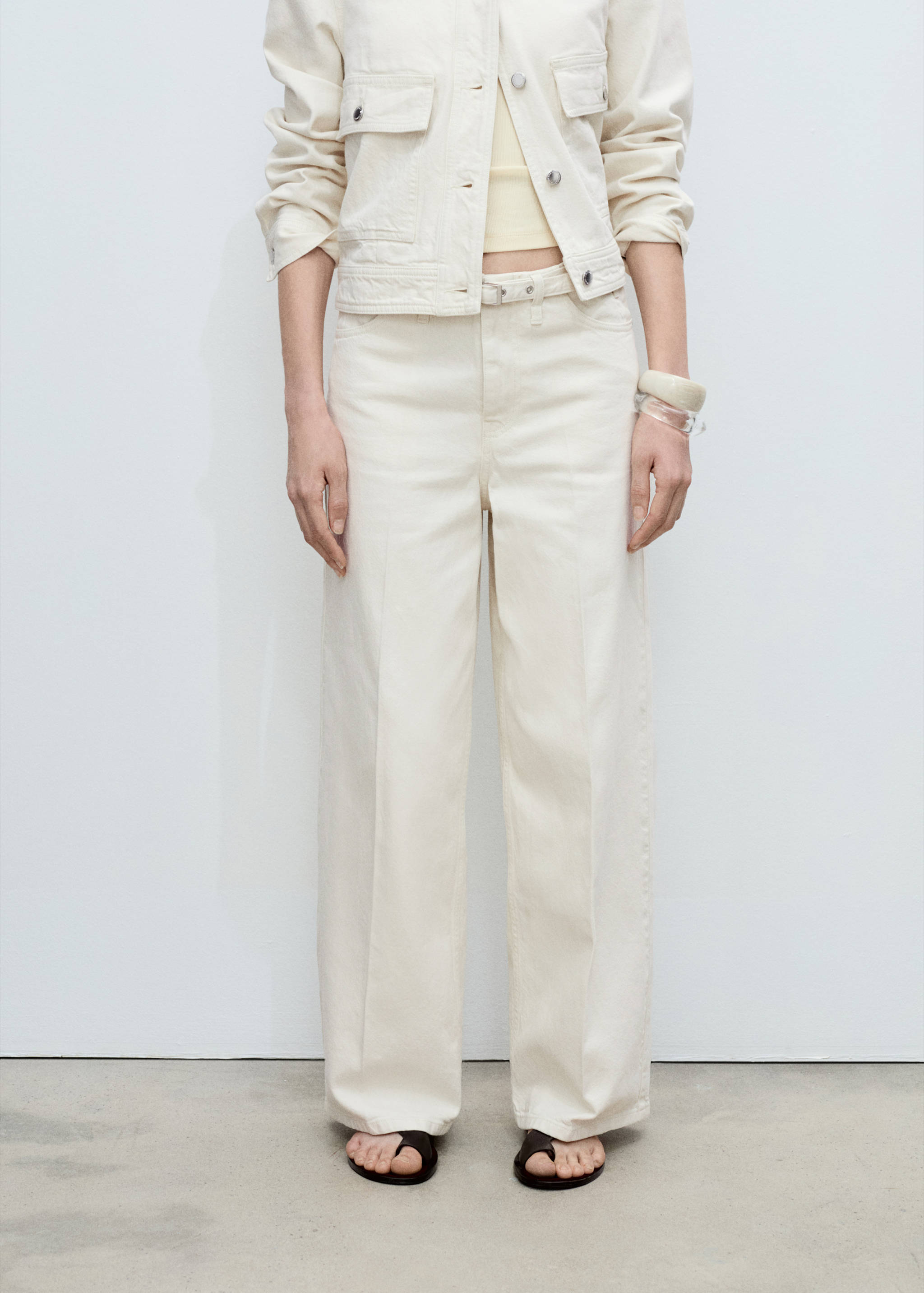 Wide leg jeans with belt - Medium plane