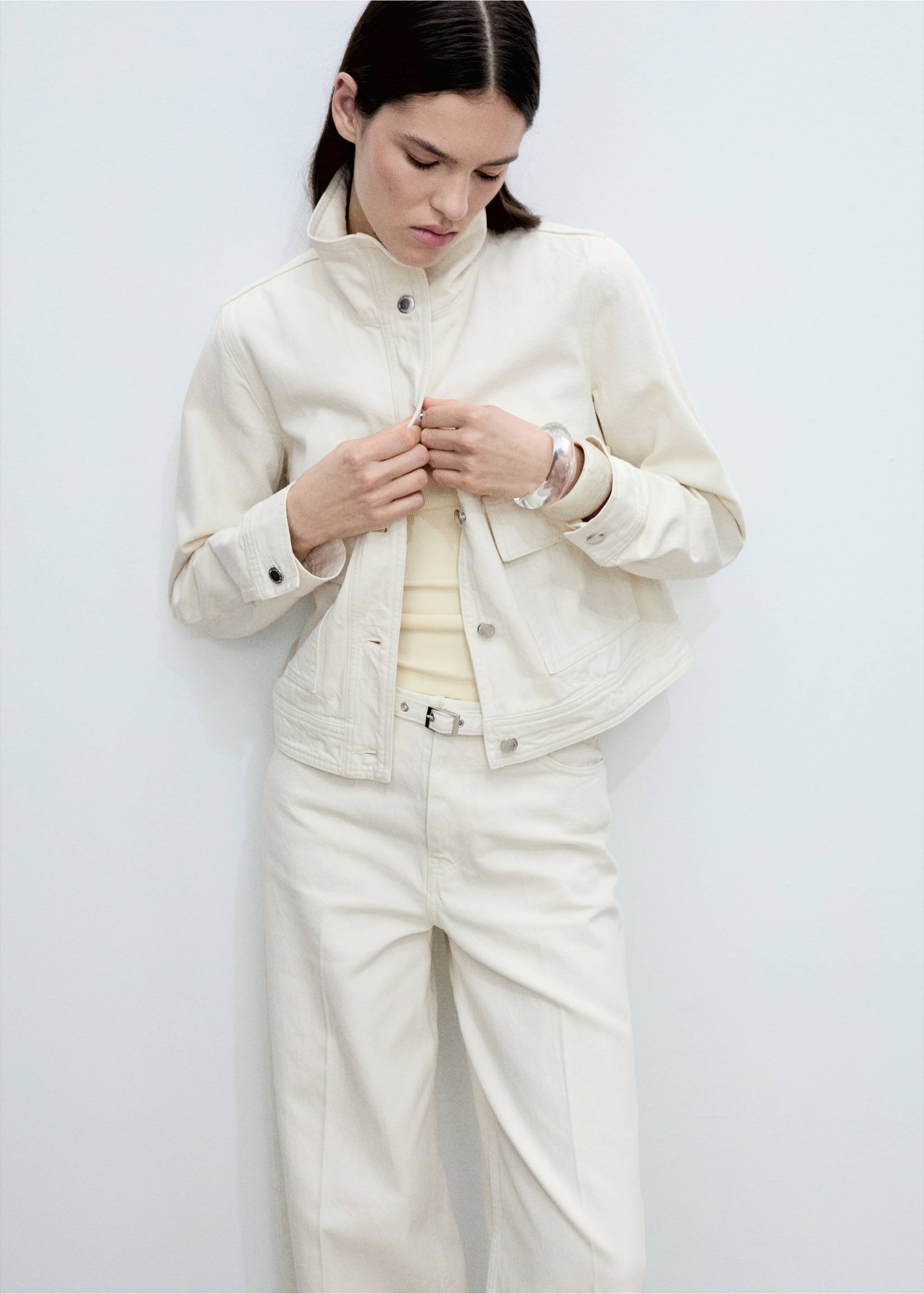 Wide leg jeans with belt - Details of the article 1, Off White. Ref: 87045743-00.