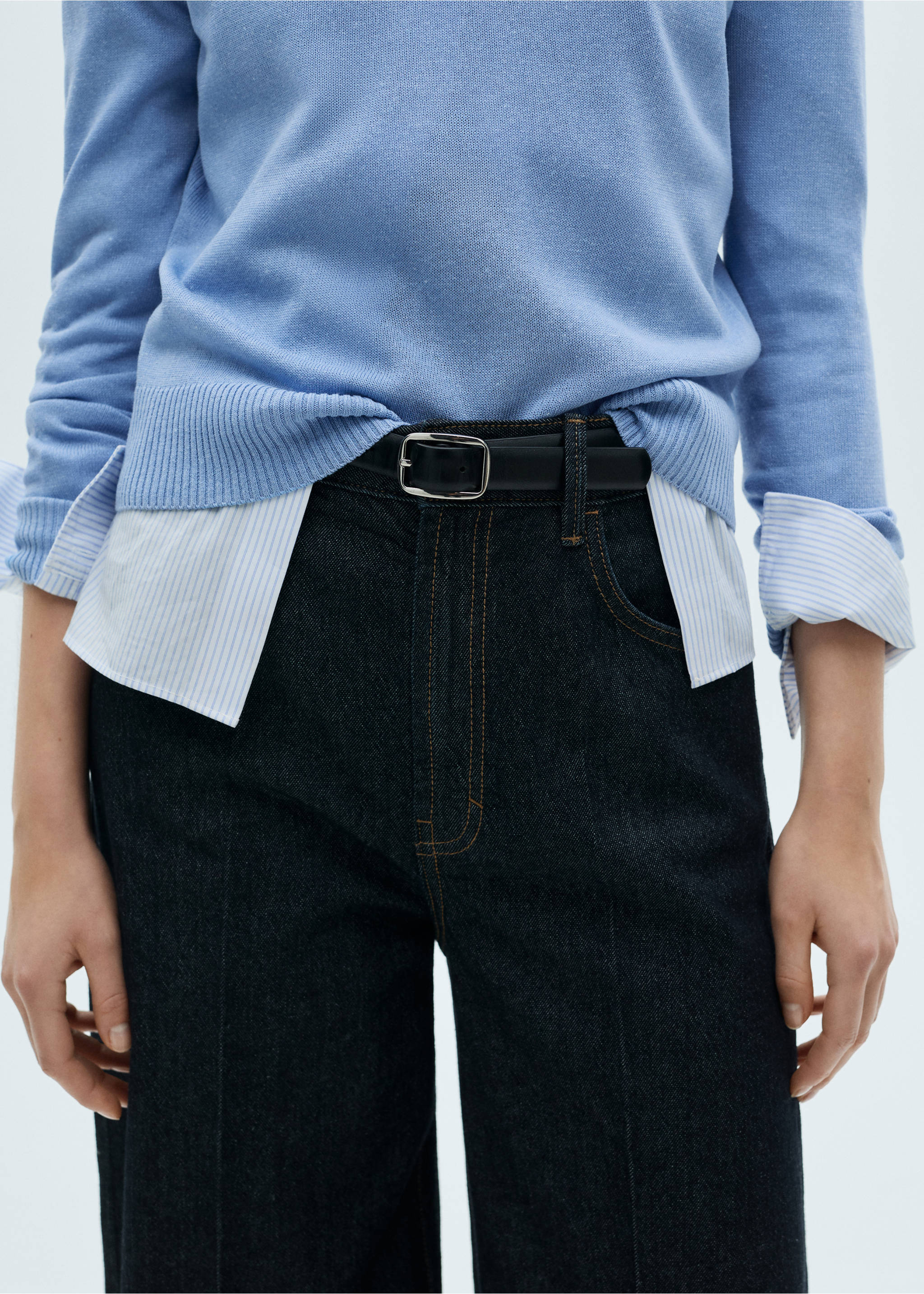 Linen-blend knitted sweater - Details of the article 6, Sky Blue. Ref: 87045746-00.