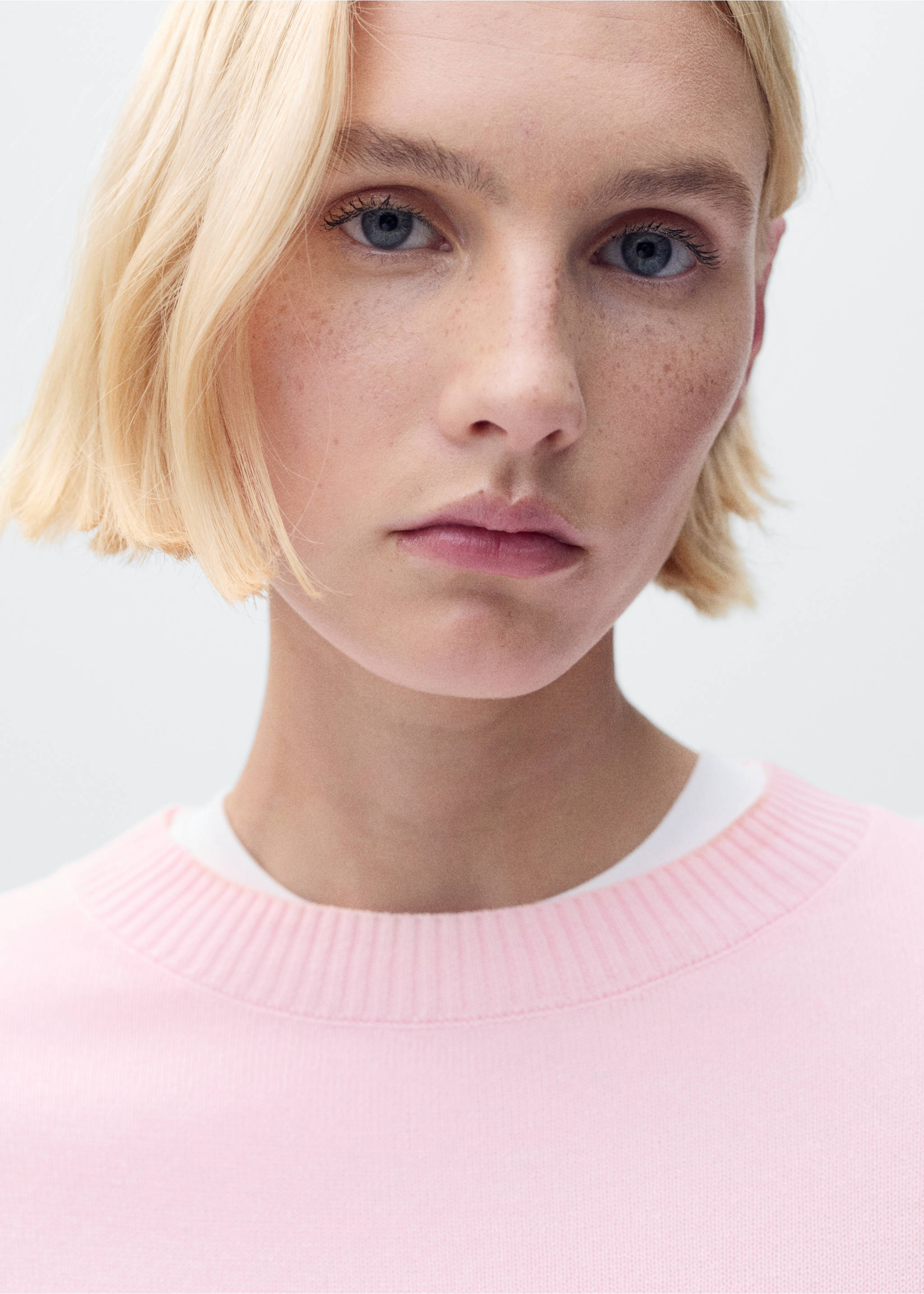 Linen-blend knitted sweater - Details of the article 1, Pink. Ref: 87045746-00.
