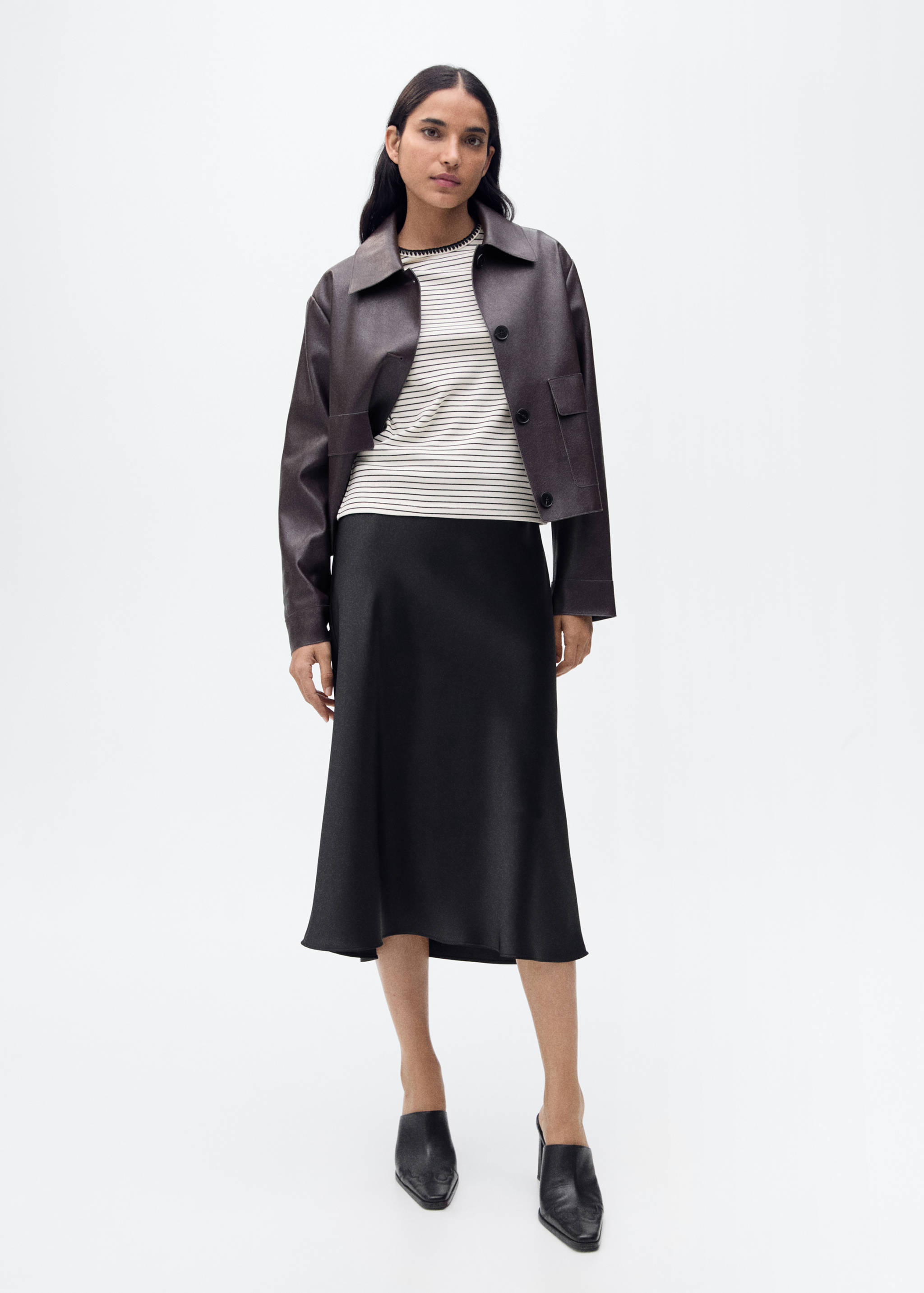 Cotton t-shirt with contrasting trim - General plane