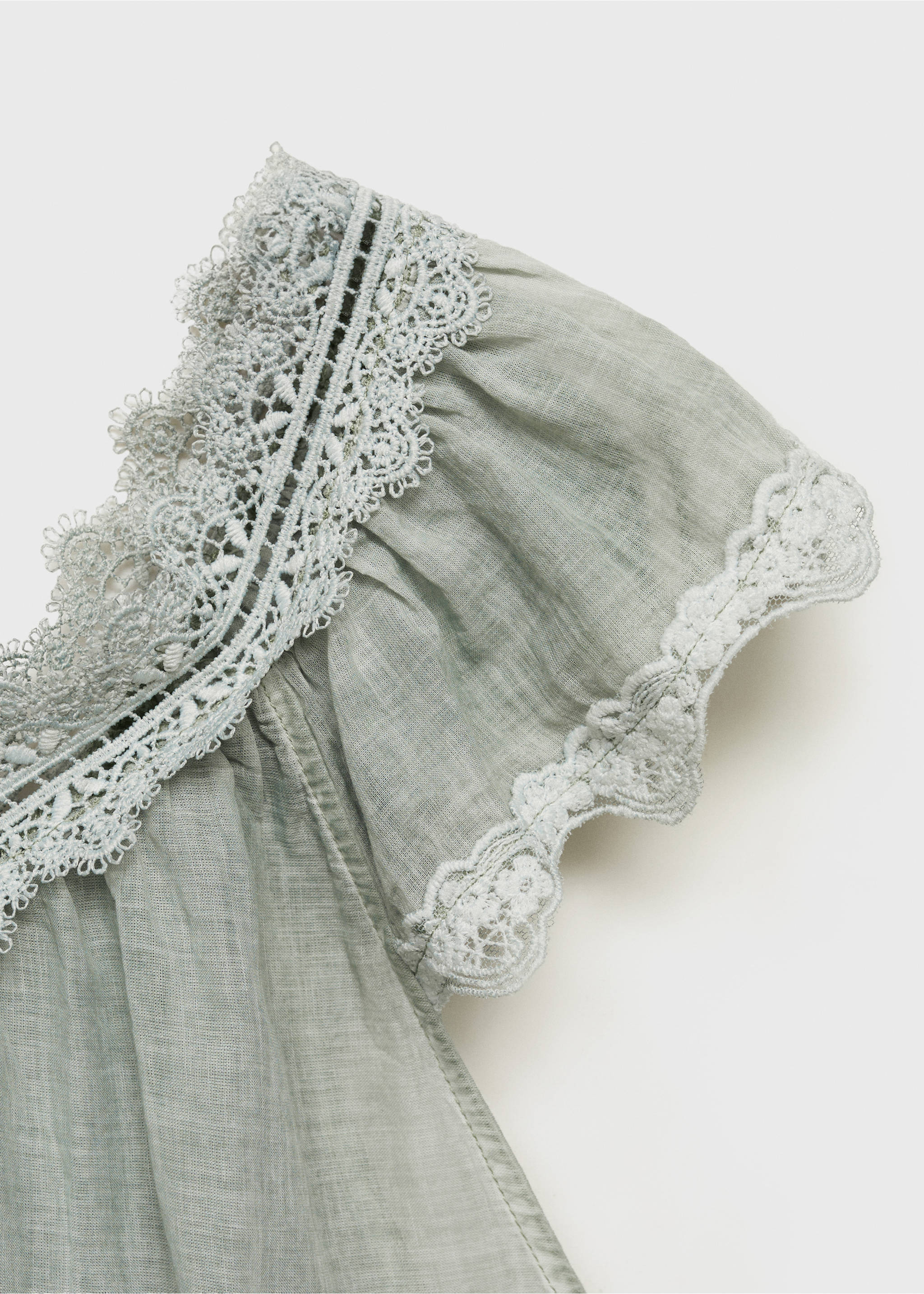 Overdyed lace cotton nightdress - Details of the article 0, Pastel Green. Ref: 87045752-00.