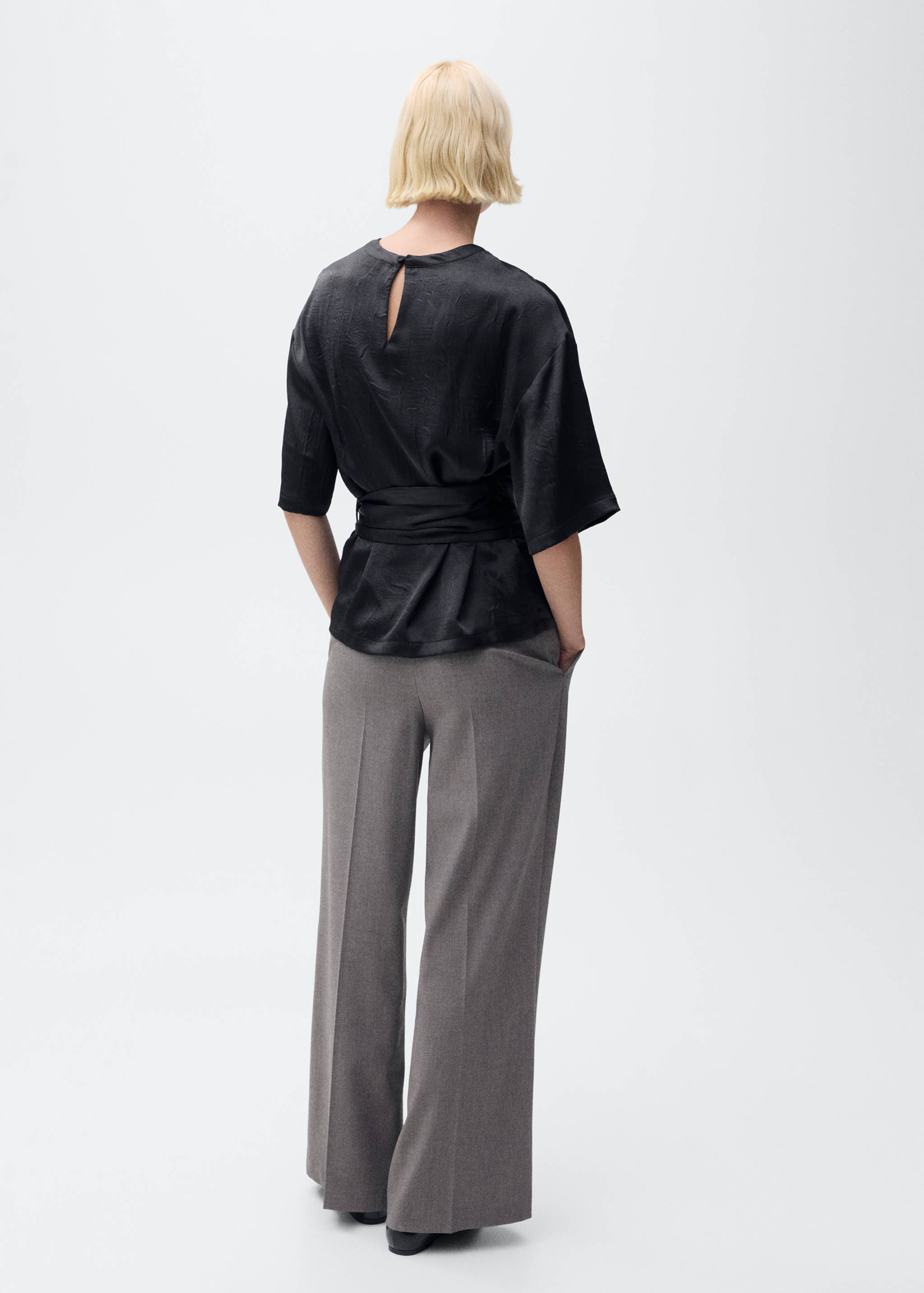 Satin blouse with belt - Reverse of the article