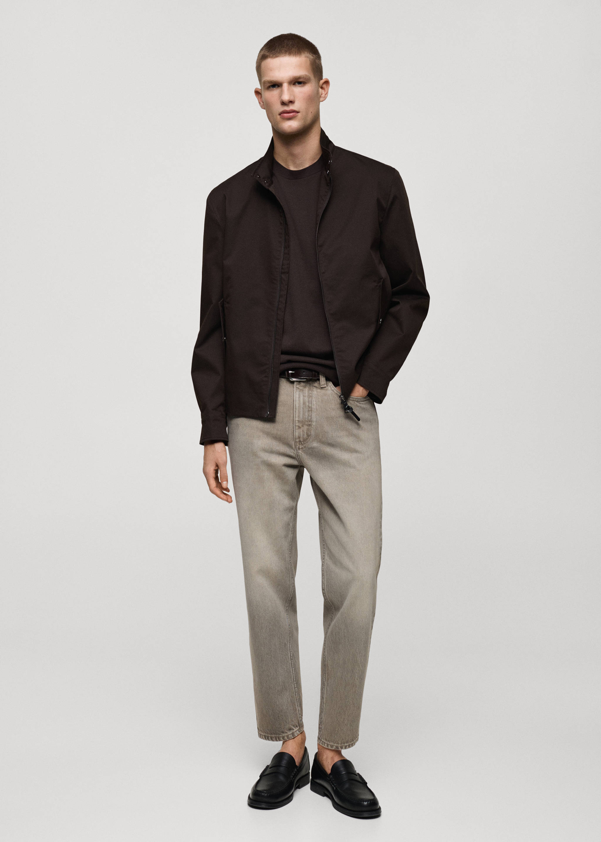 Cropped carrot-fit jeans - General plane