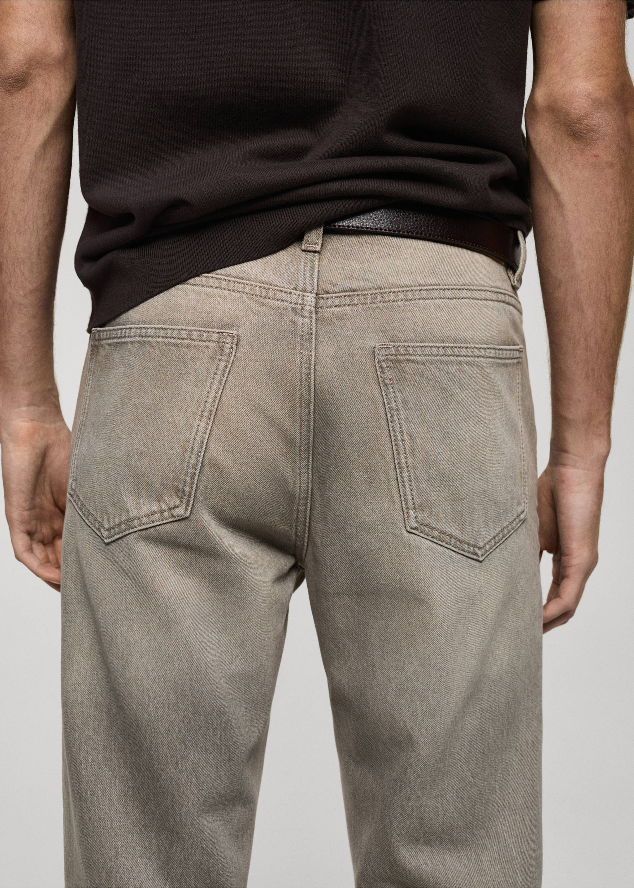 Jeans cropped carrot fit - Detalle del artículo 6, Gris. Ref: 87045922-00.