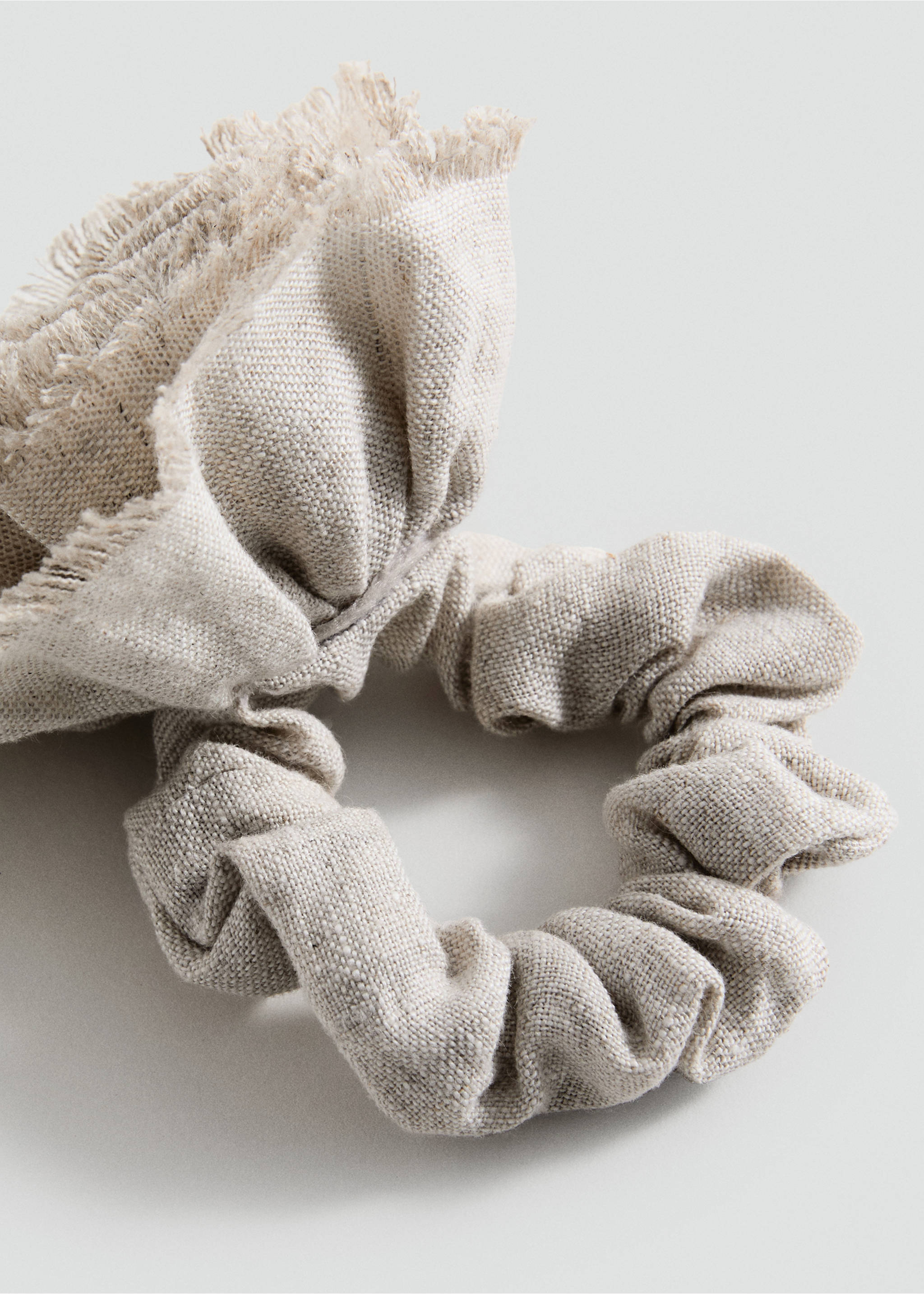 Gumka do włosów z lnu - Szczegóły artykułu 1, Beżowy. Ref: 87045931-00.