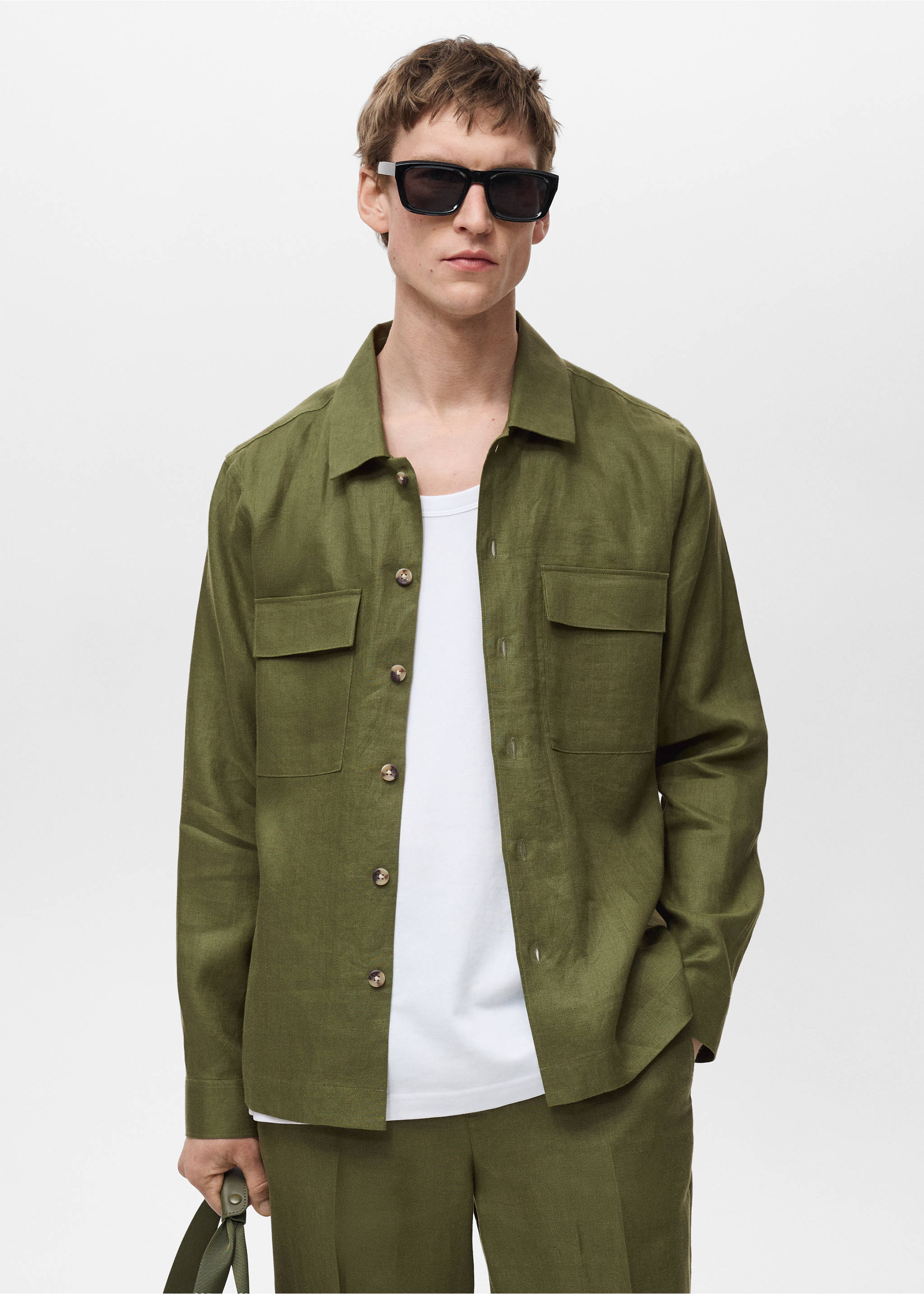 Overshirt mit Taschen aus 100 % Leinen - Mittlere Ansicht, Grün. Ref: 87045933-00.