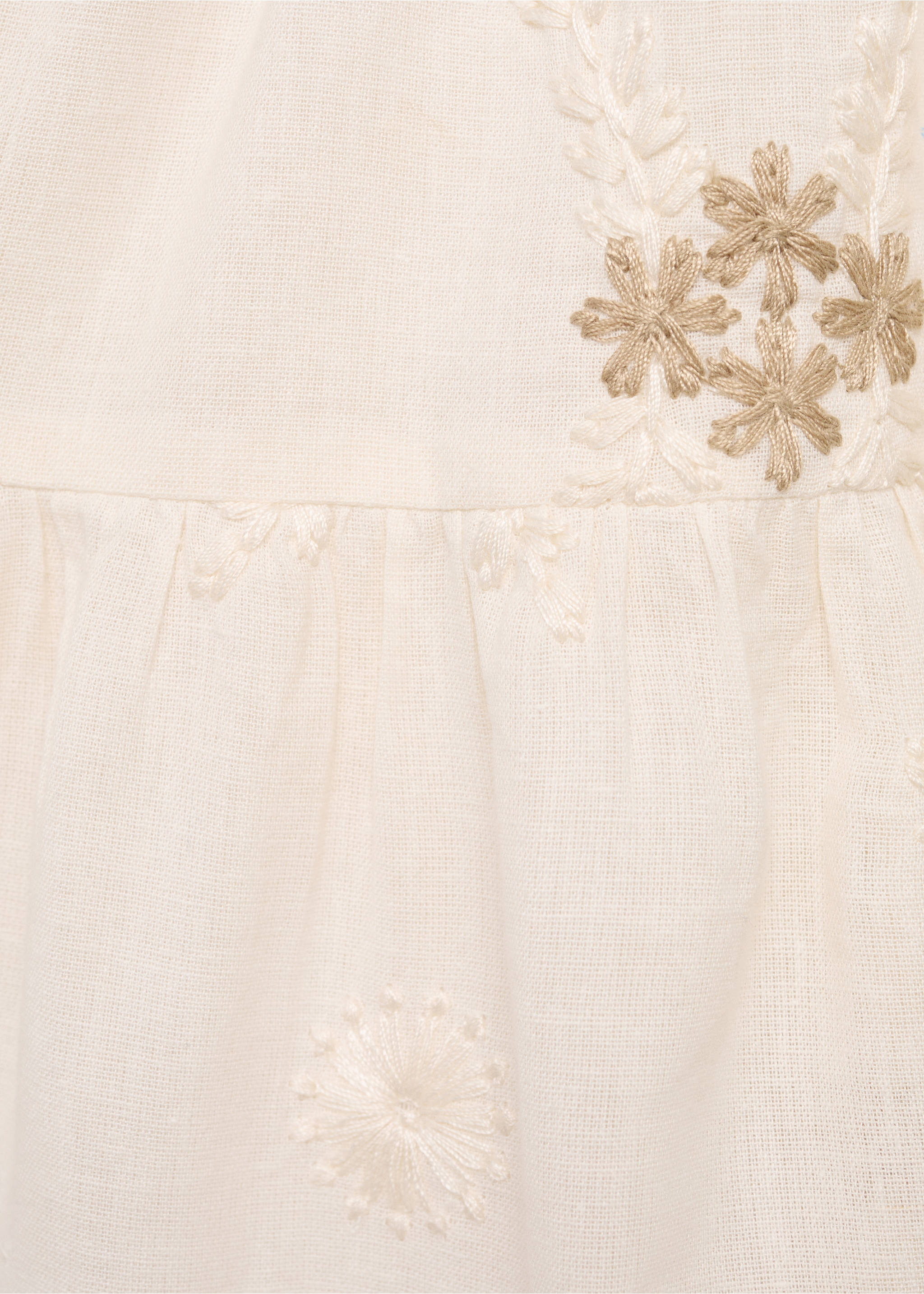 Short dress with embroidered detail - Details of the article 0, Off White. Ref: 87045945-00.