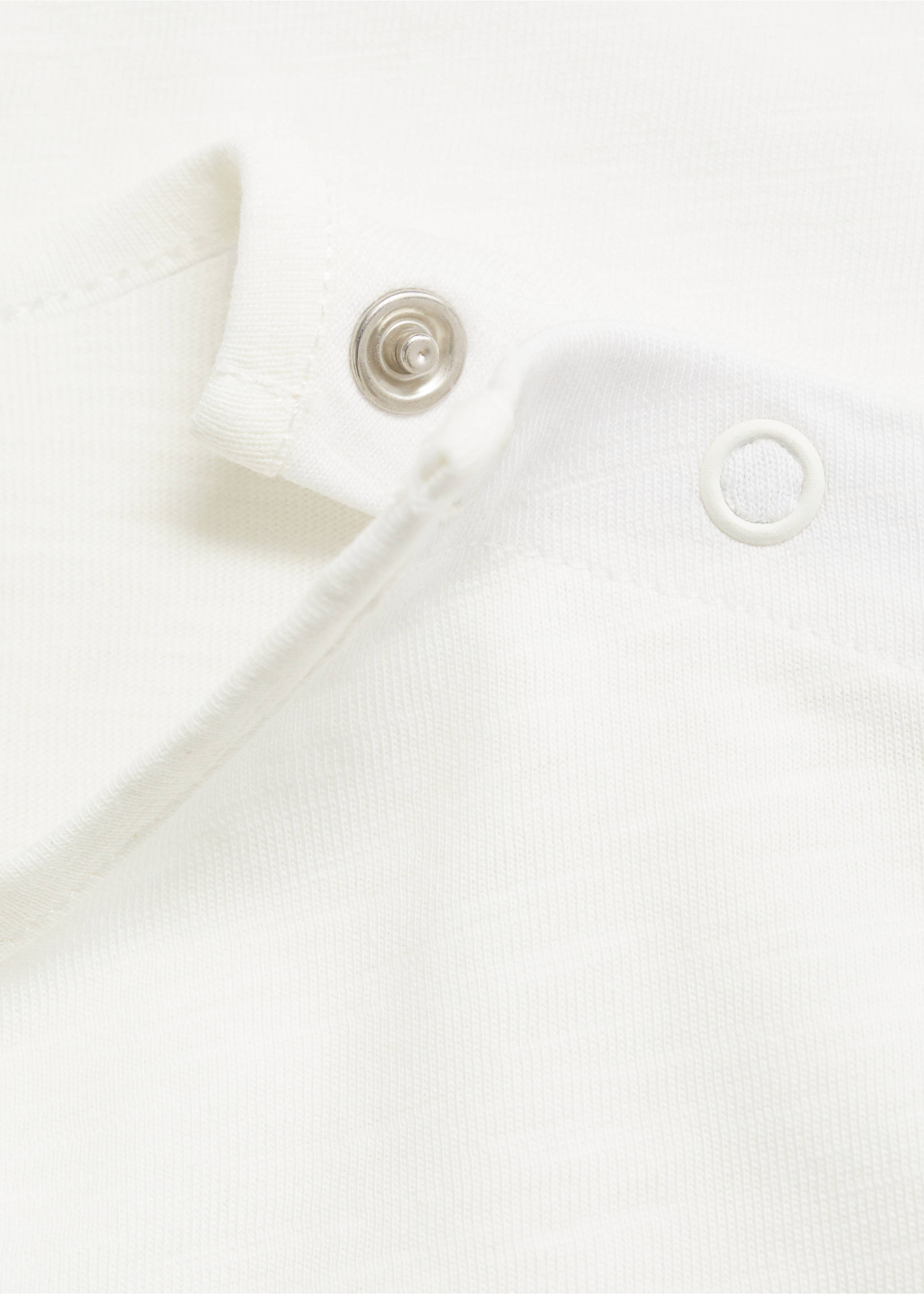 T-shirt poche plaquée - Détail de l'article 0, Blanc cassé. Ref: 87045946-00.