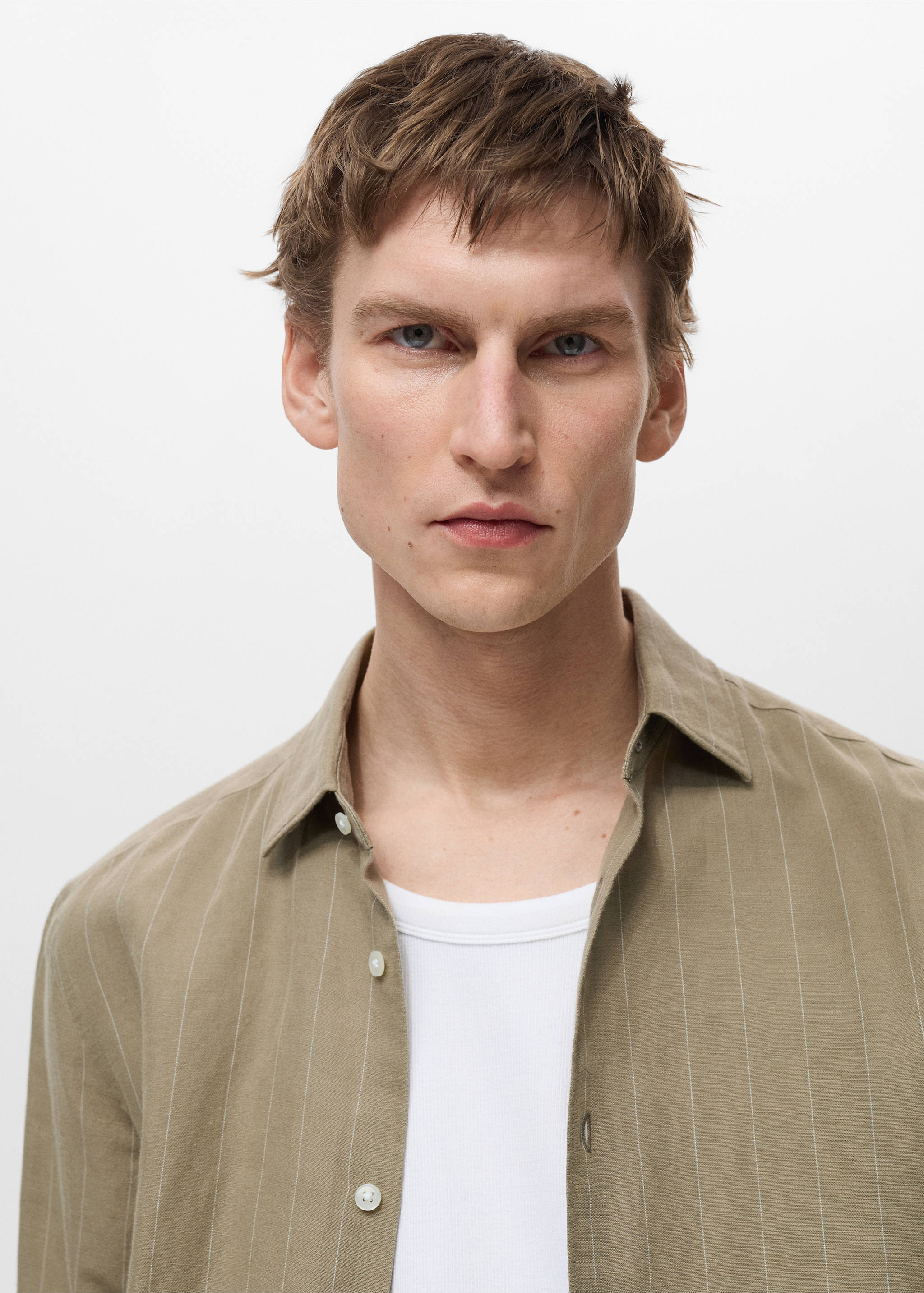 Linen pinstripe shirt - Details of the article 1, Khaki. Ref: 87045951-00.