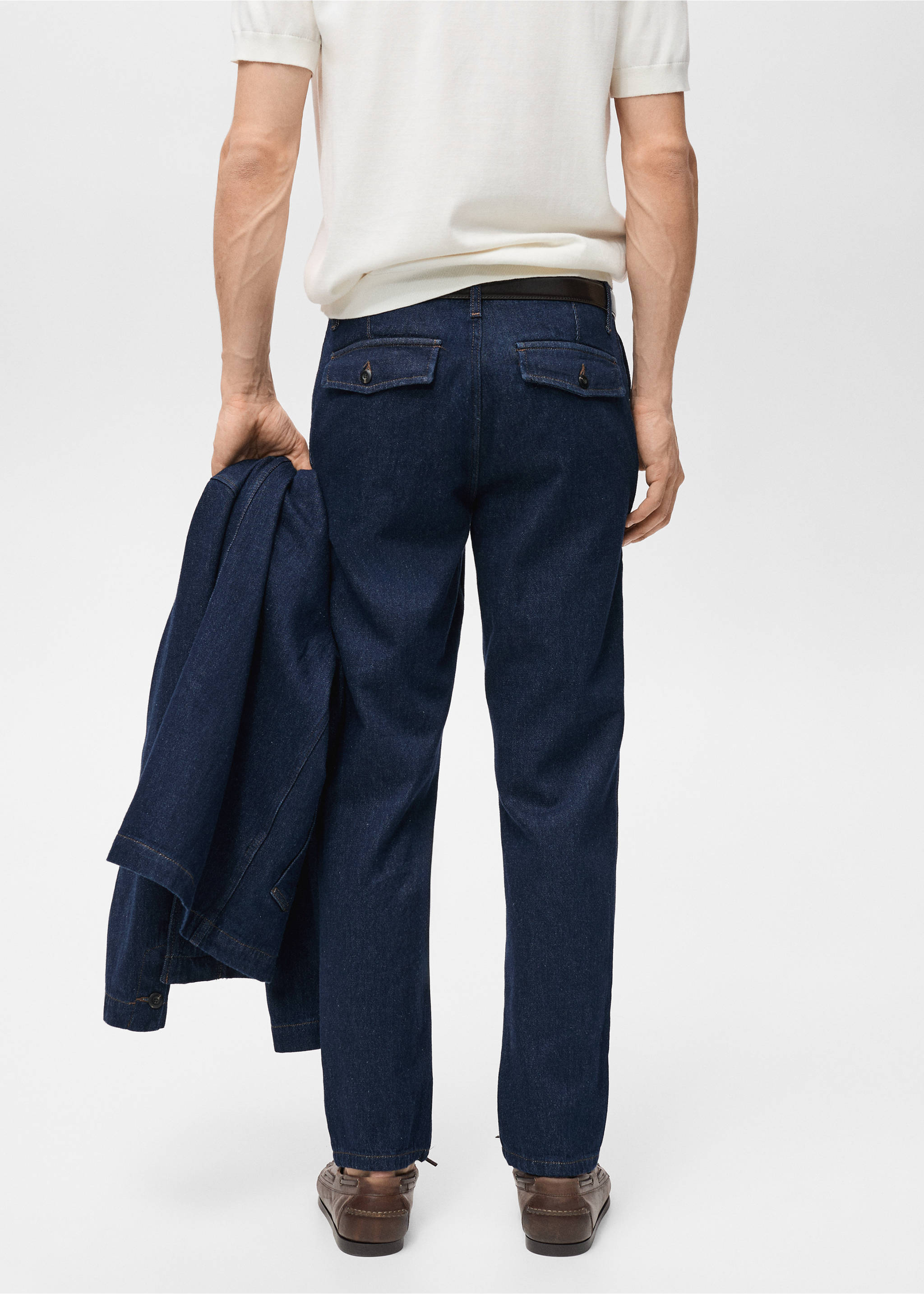Regular-fit jeans met donkere wassing - Achterkant van het artikel, Open blauw. Ref: 87045984-00.
