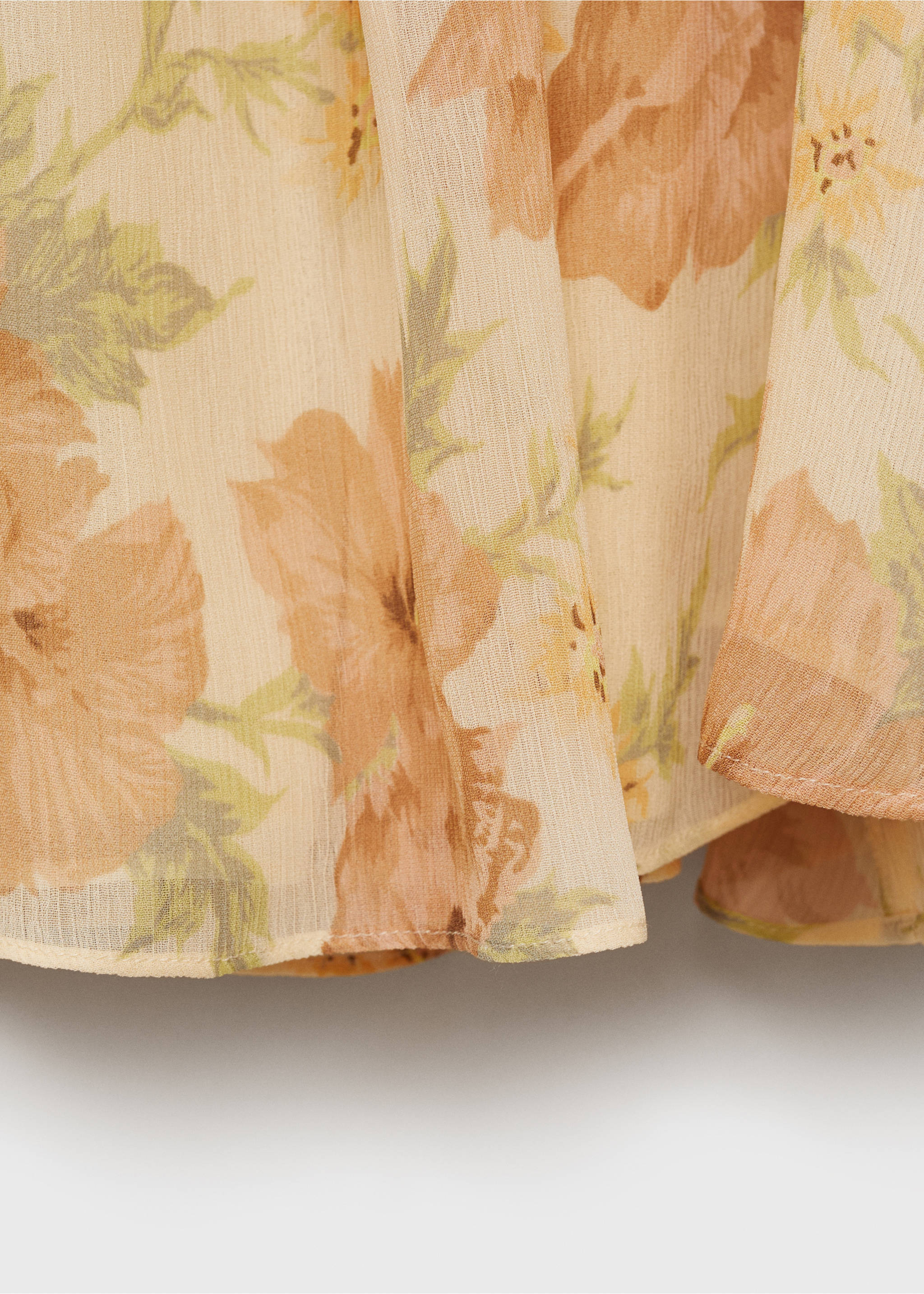 Open-back floral blouse - Details of the article 0, Ecru. Ref: 87045994-00.