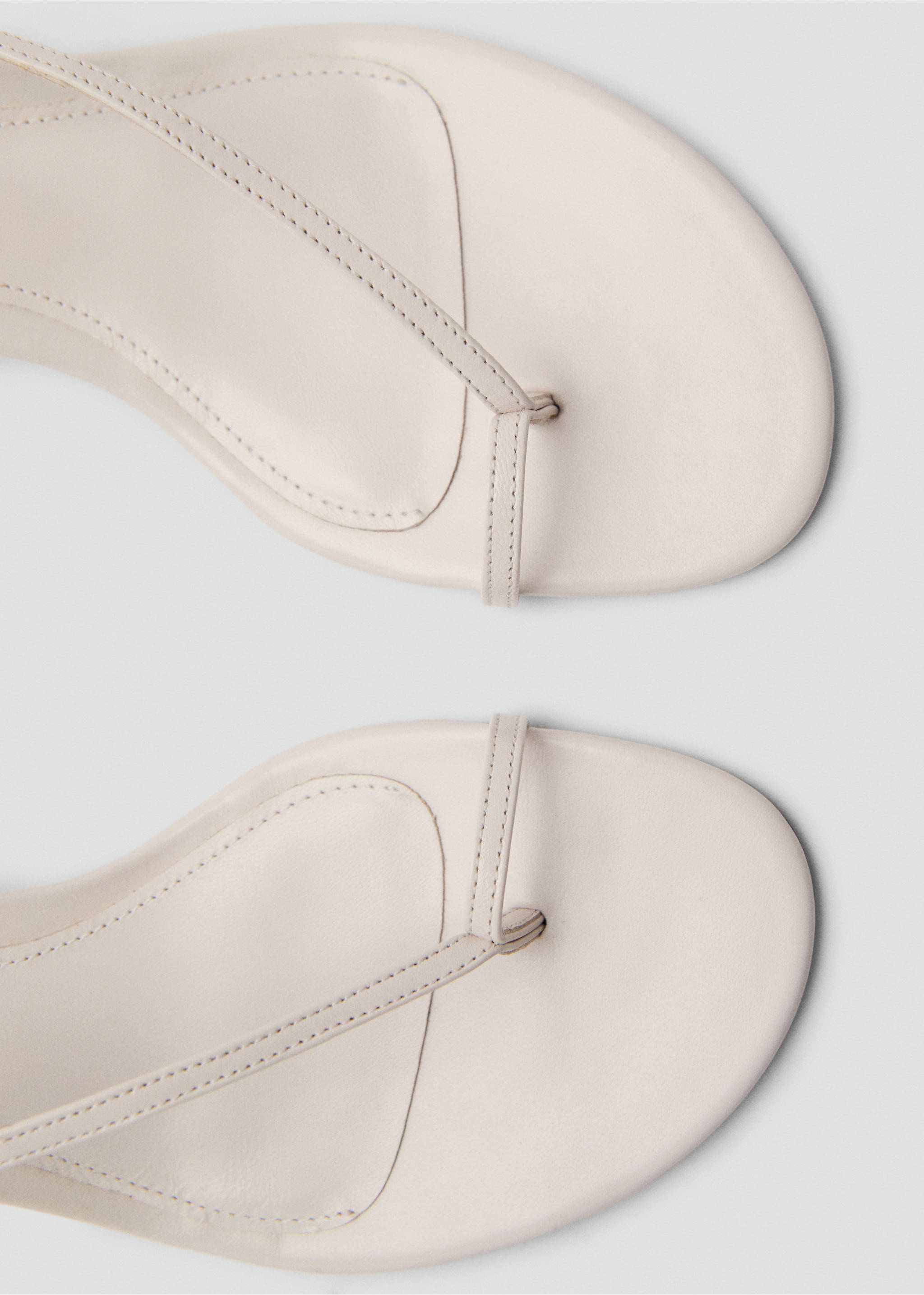 Leather sandals with a wide strap - Details of the article 1, Ecru. Ref: 87045995-00.