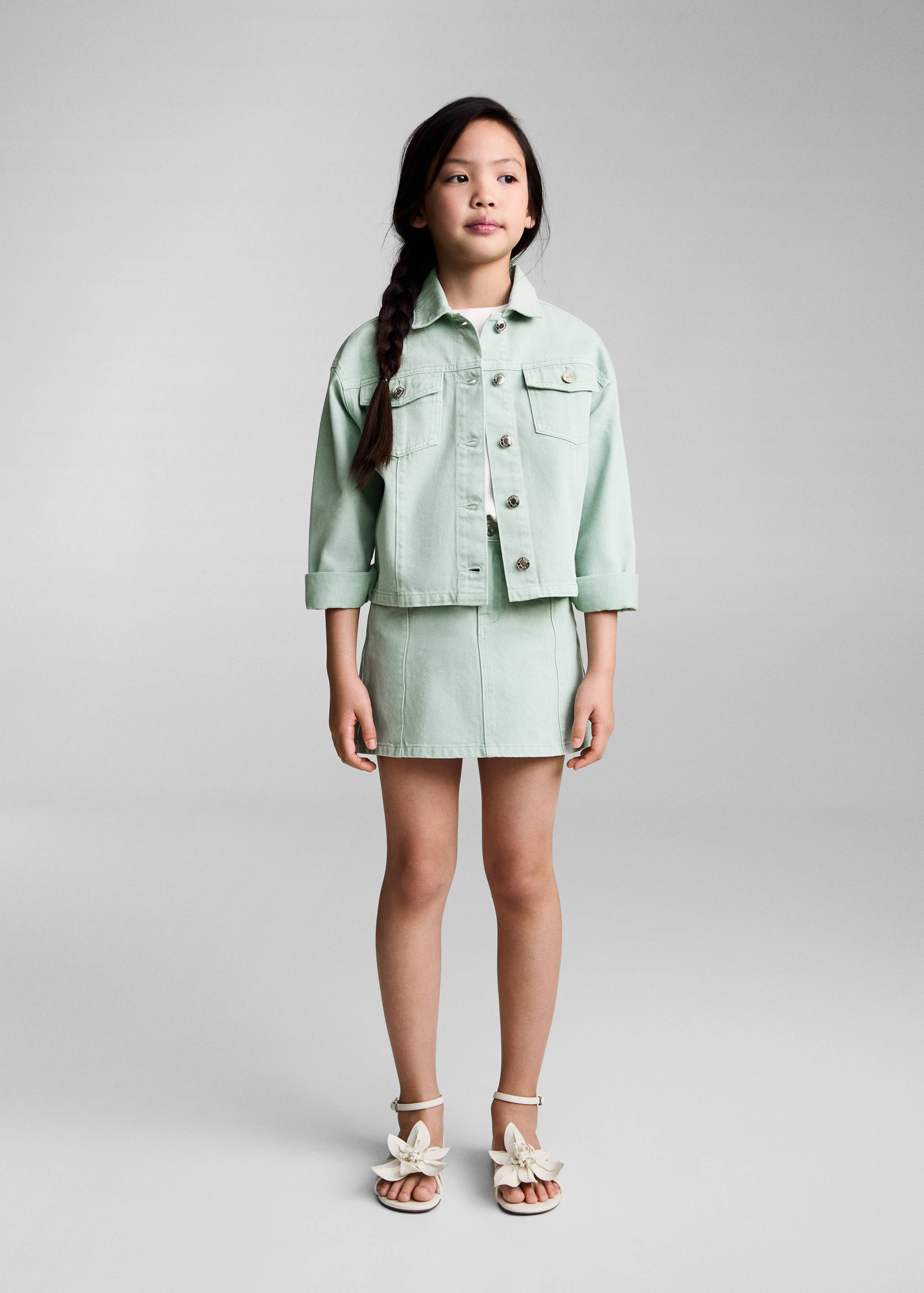 Jeansjacke mit Taschen - Allgemeine Ansicht