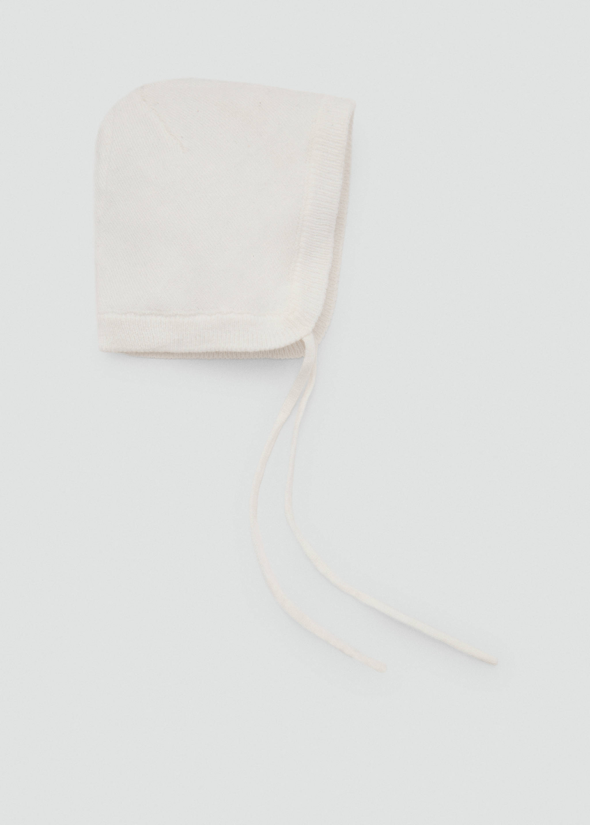 Knitted bonnet - Article without model