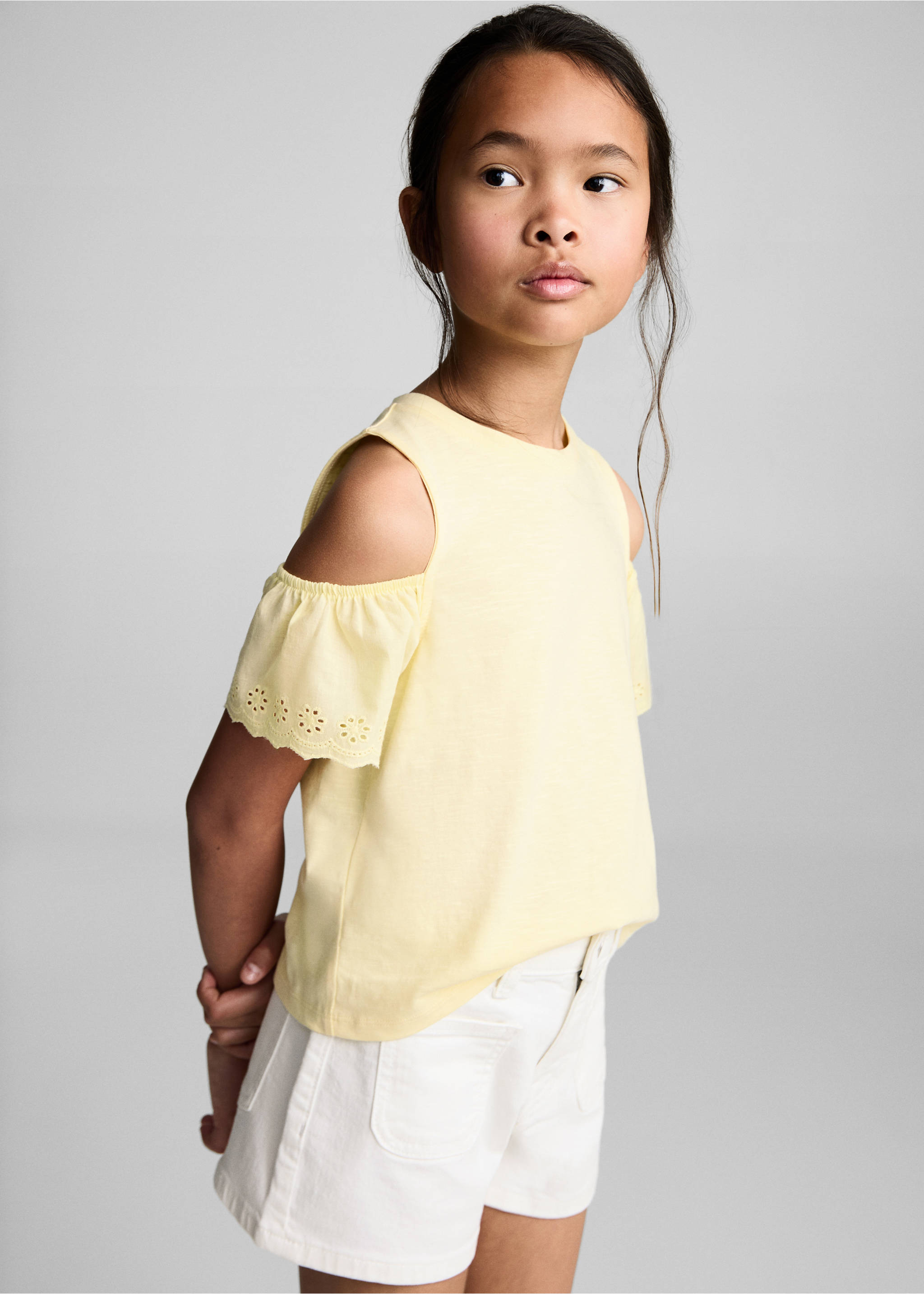 Cut-out t-shirt - Medium plane, Yellow. Ref: 87046715-00.