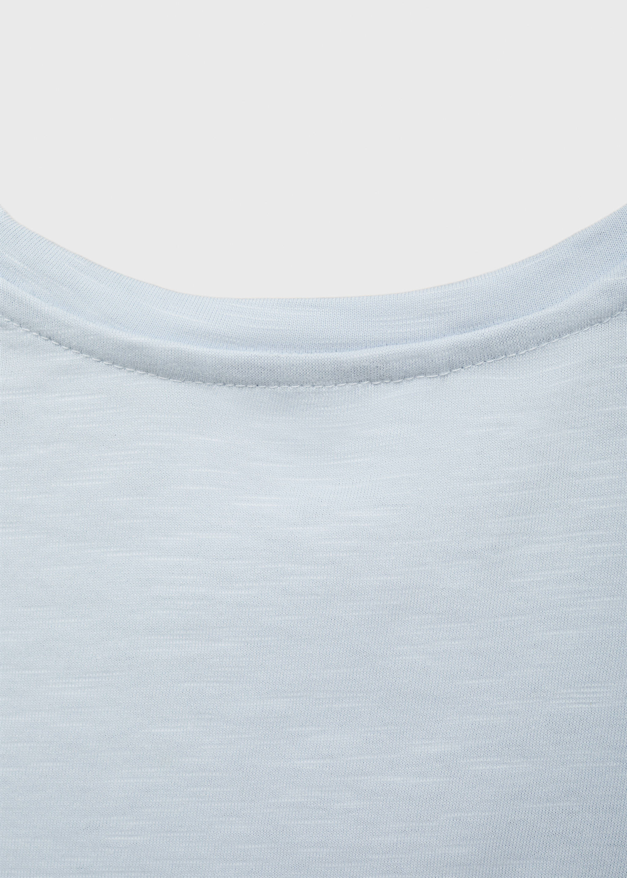 Cut-out t-shirt - Details of the article 0