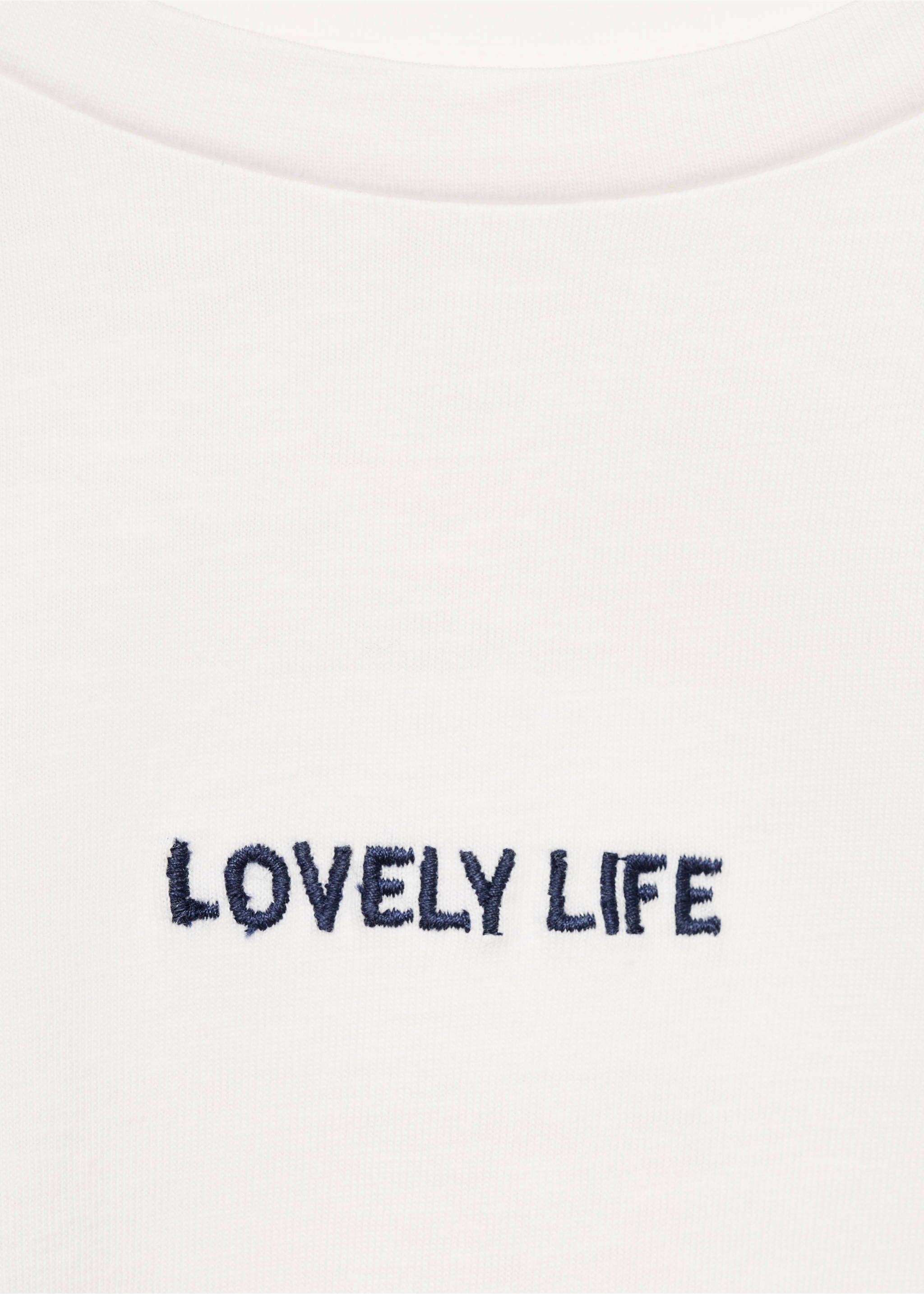 Camiseta mensaje pliegues hombros - Detalle del artículo 8, Blanco roto. Ref: 87046716-00.