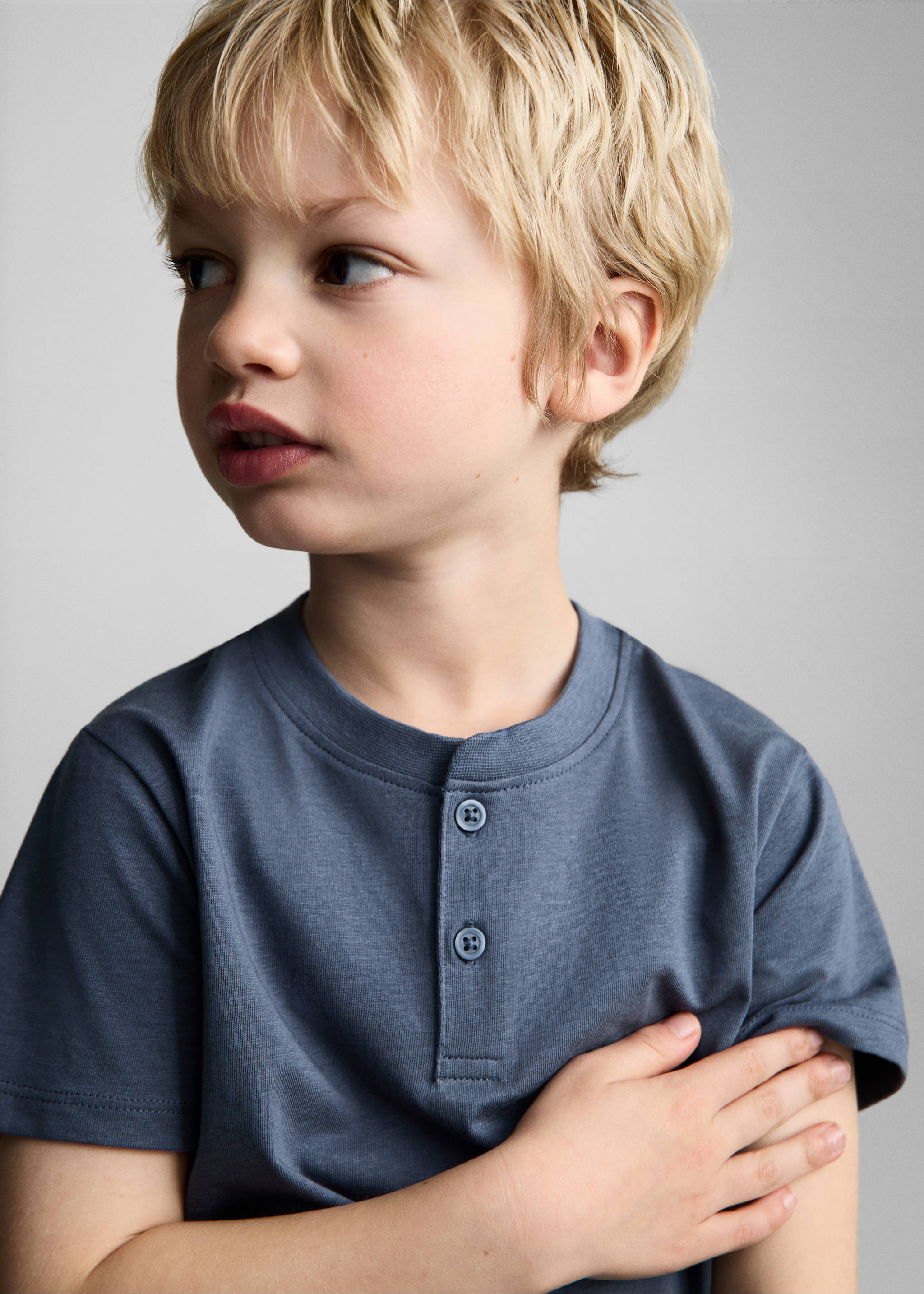 T-shirt coton boutons - Détail de l'article 4, Bleu. Ref: 87046718-00.