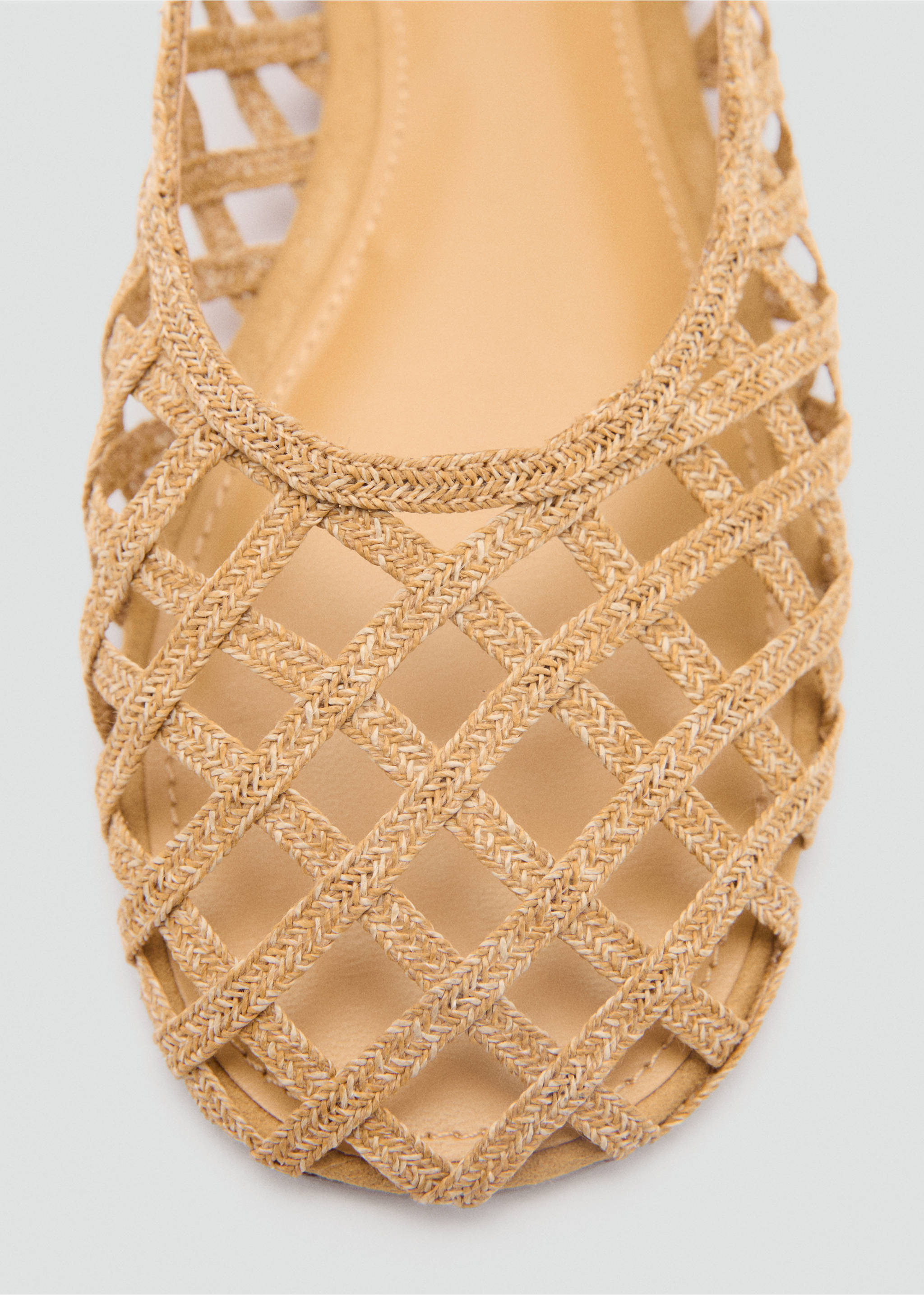 Bailarina fibra natural - Detalle del artículo 2, Marrón medio. Ref: 87047164-00.