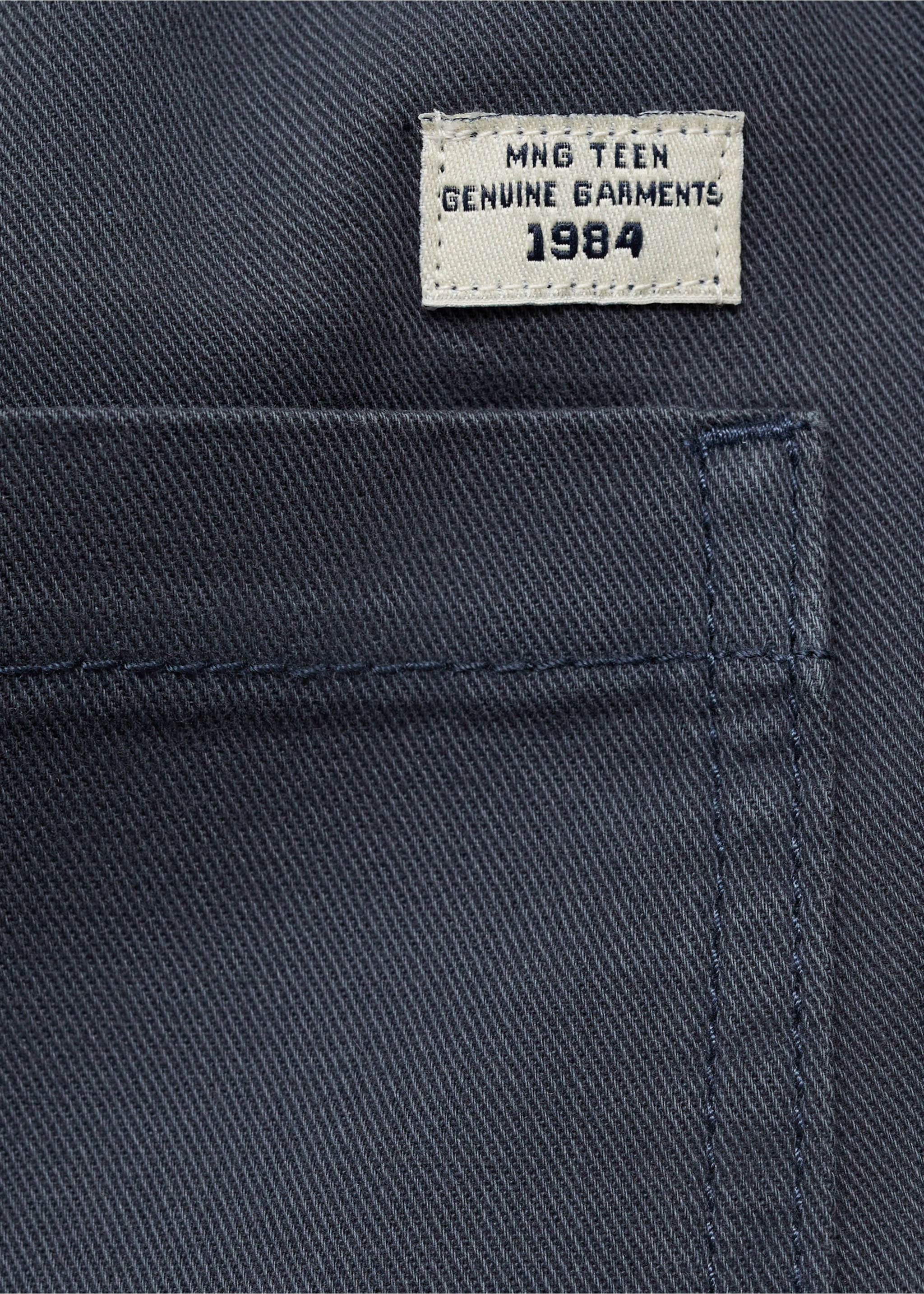Baumwoll-Bermudashorts mit Kordelzug - Detail des Artikels 0, Dunkles Marineblau. Ref: 87047168-00.