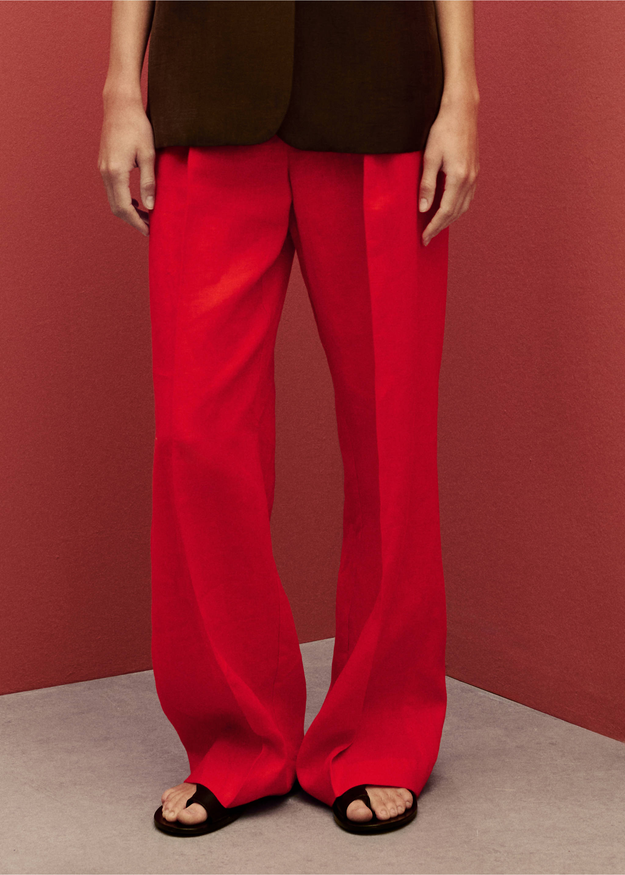 Straight-fit linen suit trousers - Medium plane, Red. Ref: 87047172-00.
