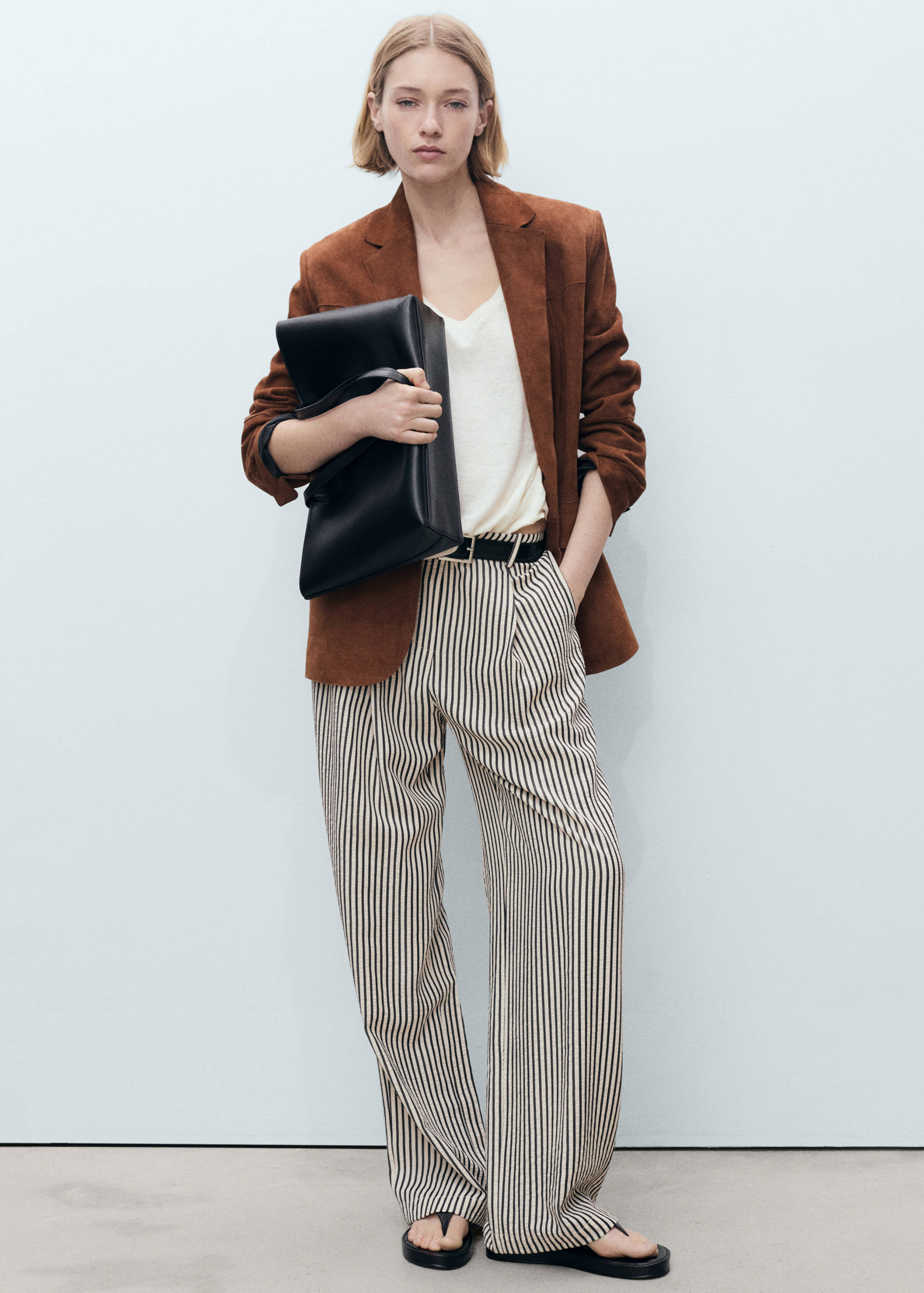Texture striped trousers - Details of the article 1