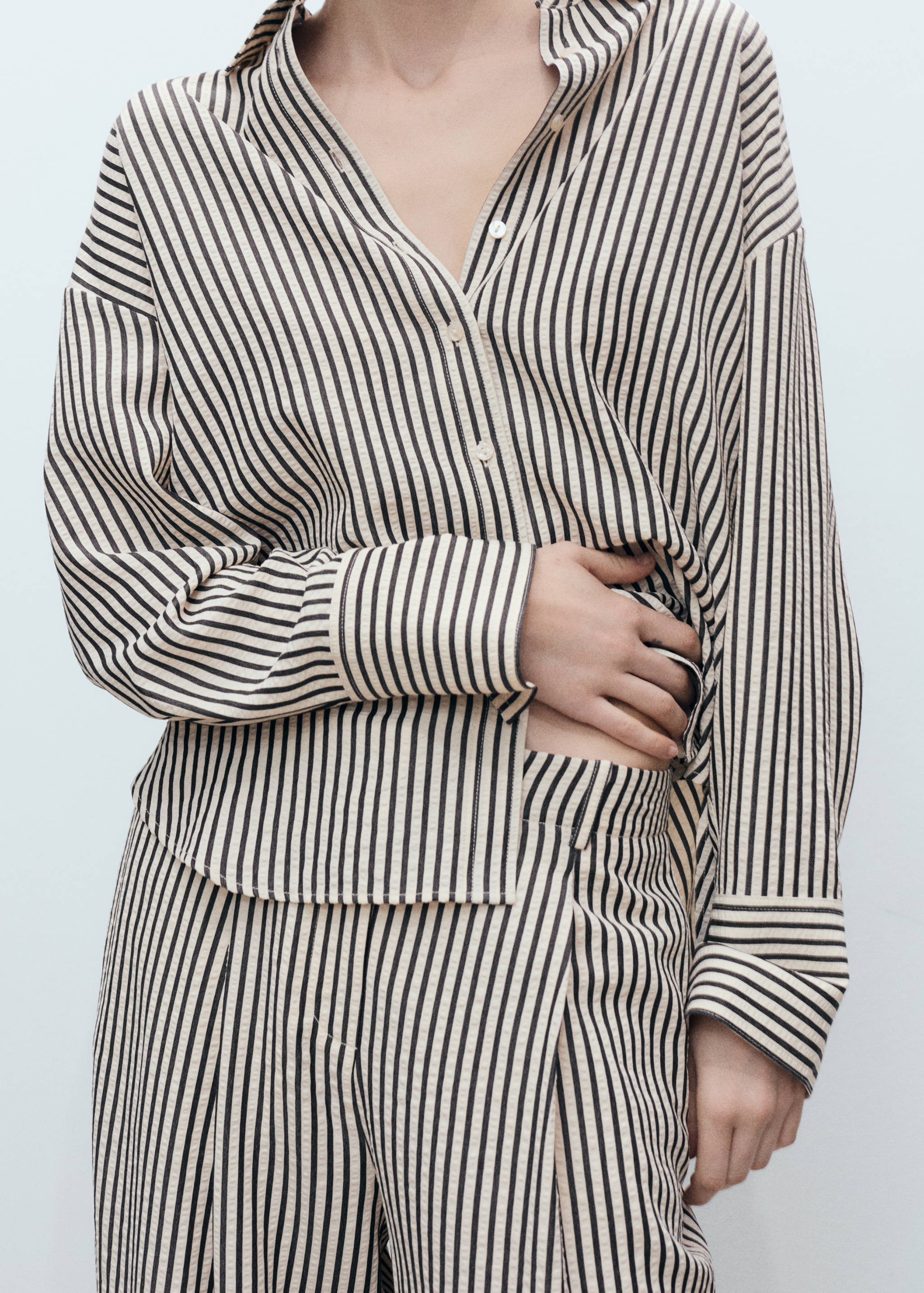 Texture striped trousers - Details of the article 6