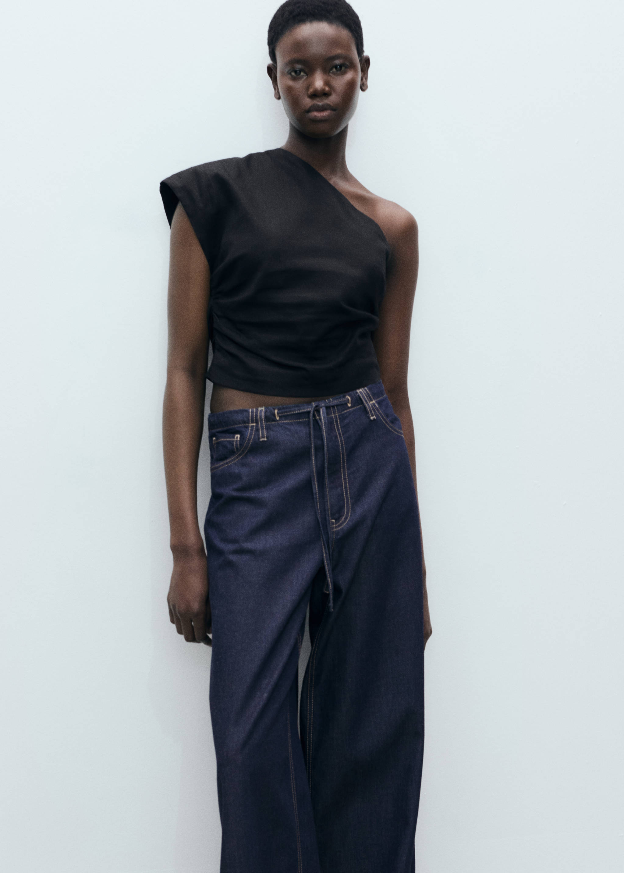 Wide leg denim trousers with belt - Details of the article 1