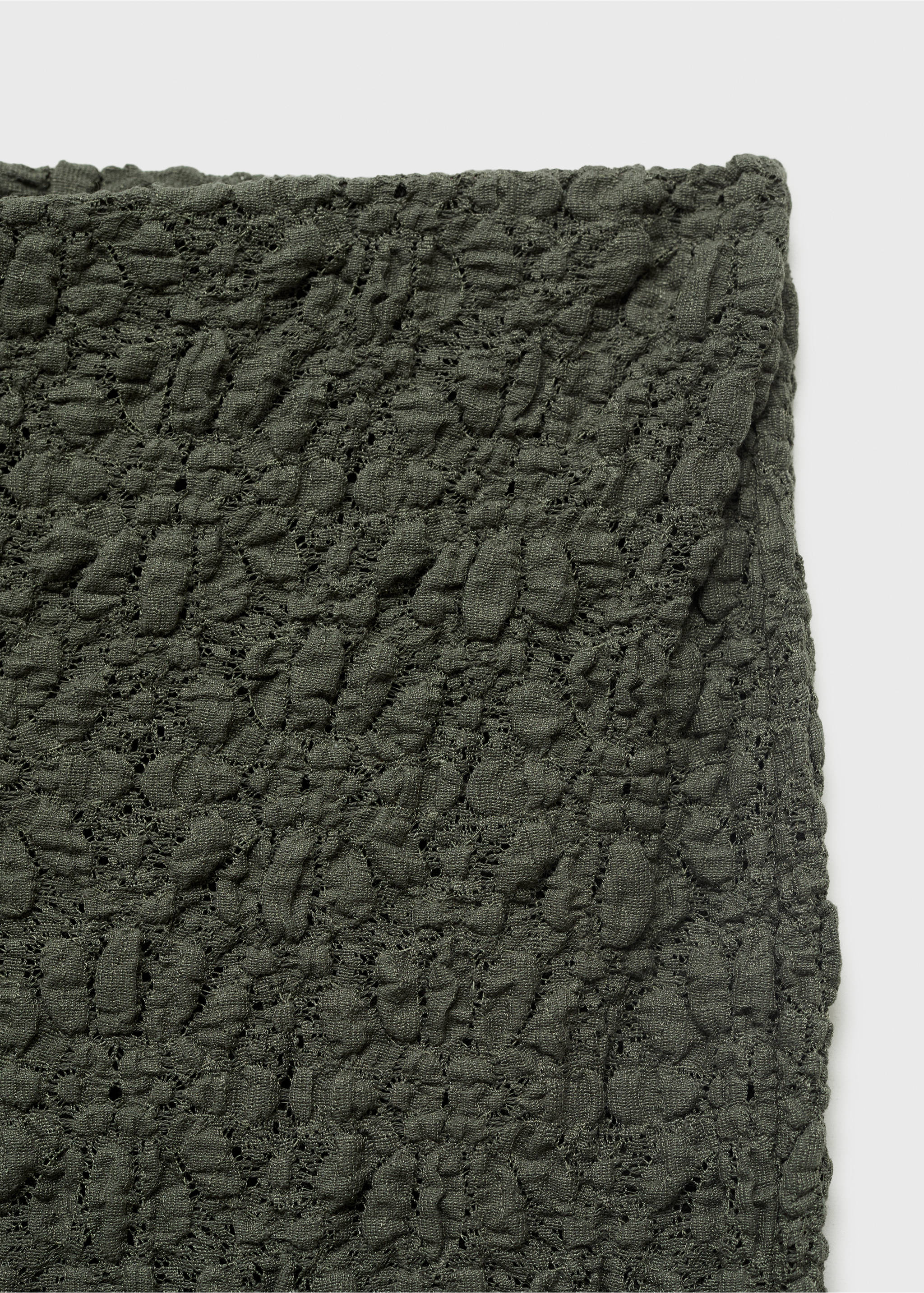 Pantalons textura recte - Detall de l'article 8, Caqui. Ref: 87047187-00.
