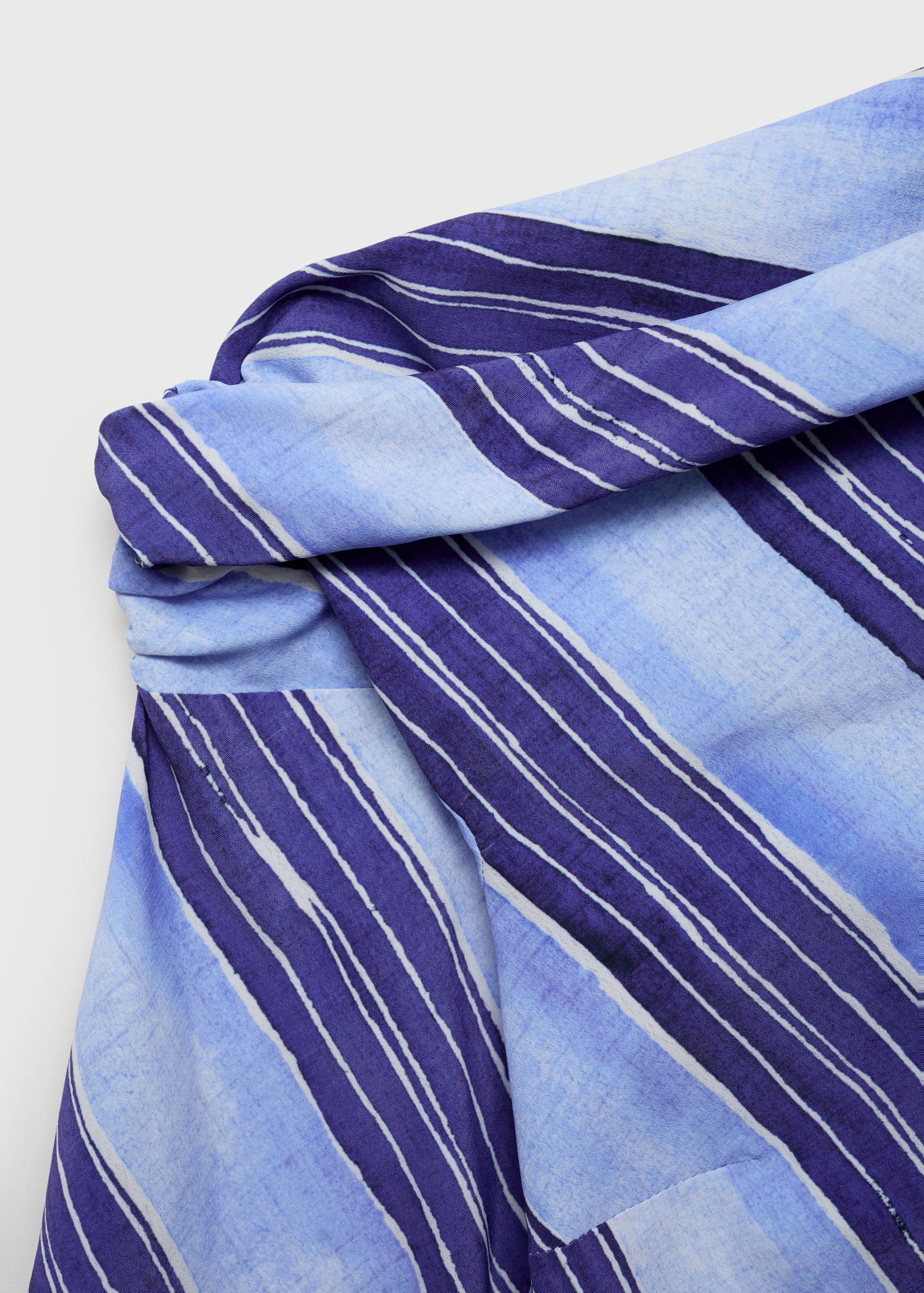 Asymmetrische Bluse mit Streifenmuster - Detail des Artikels 8