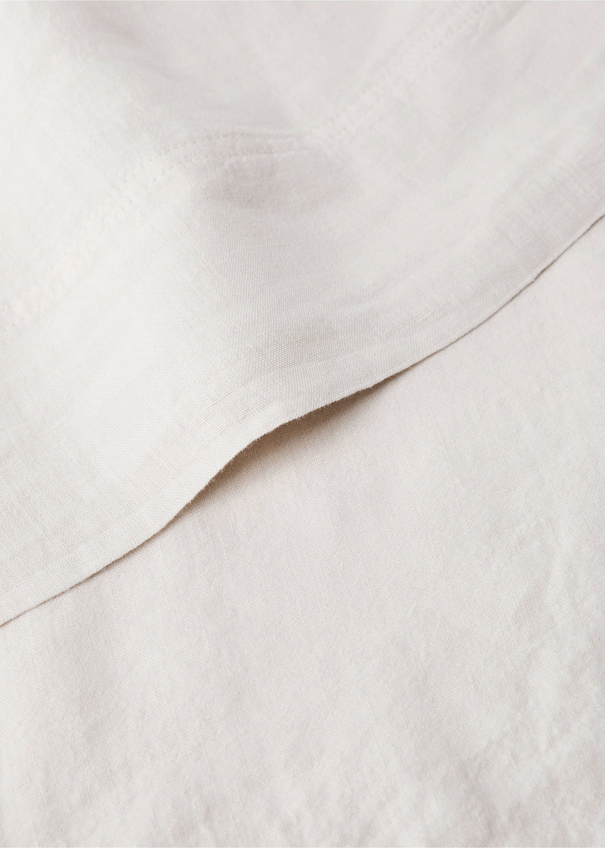 Washed linen top sheet for 150/160 cm bed - Details of the article 1, Beige. Ref: 87047197-00.