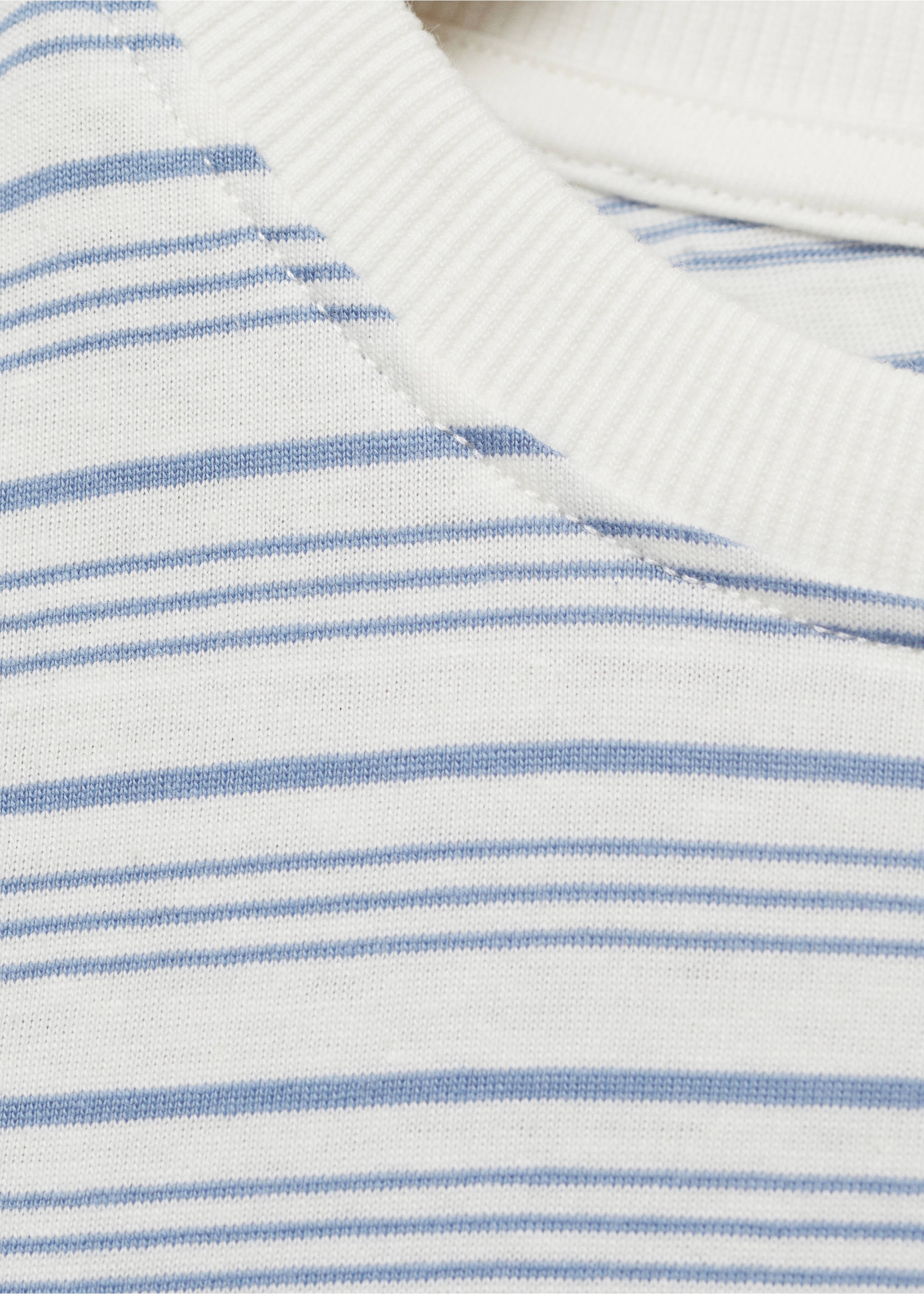 Camiseta rayas detalle bordado - Detalle del artículo 0, Azul. Ref: 87047689-00.