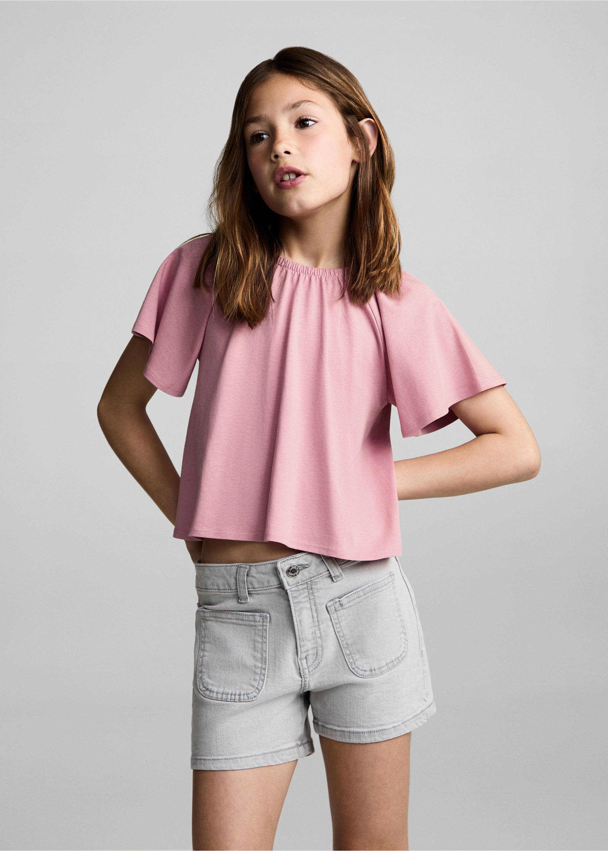 T-Shirt mit überkreuztem Rücken - Mittlere Ansicht, Erdbeerrot. Ref: 87047690-00.