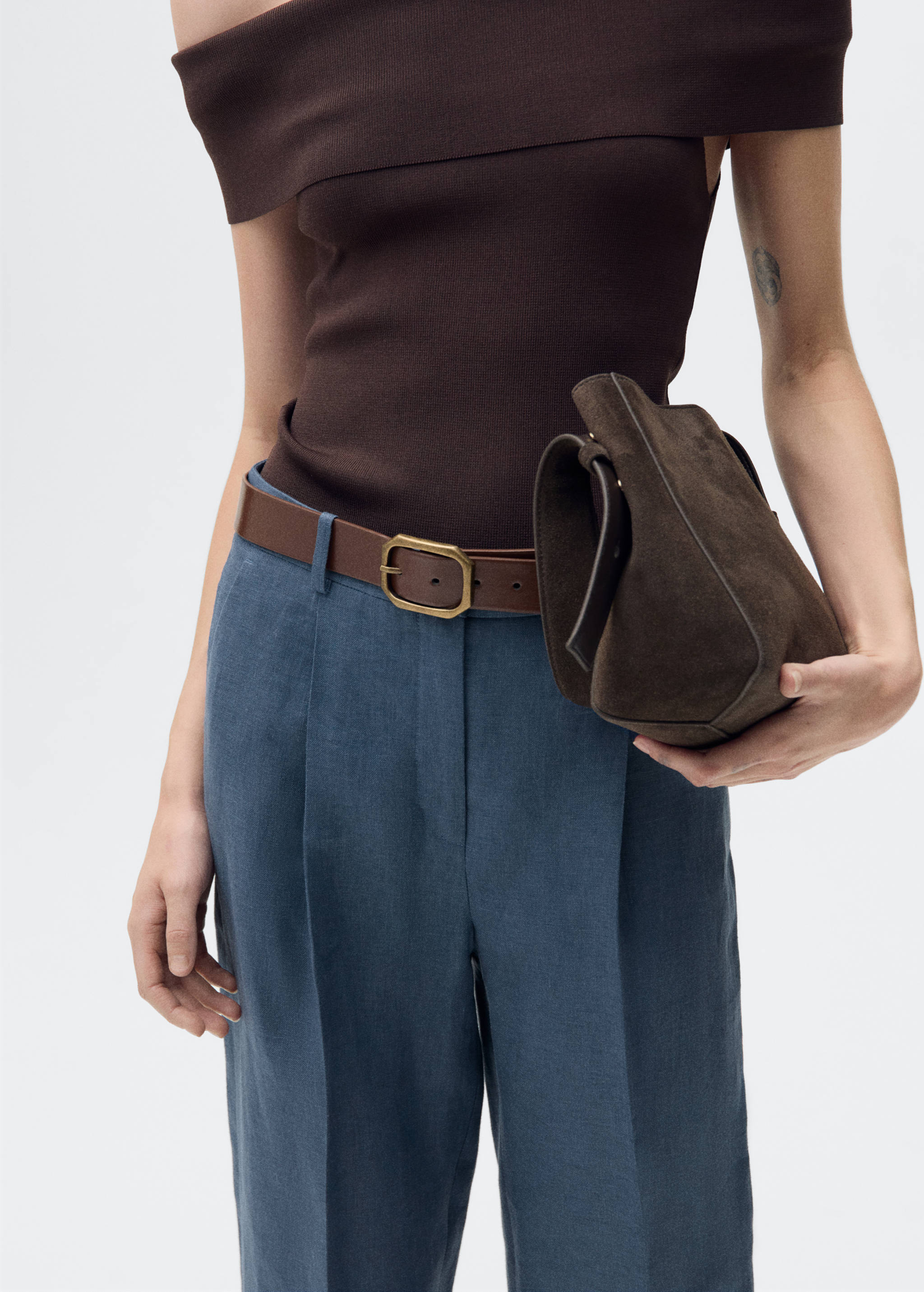Pleated linen pants - Details of the article 3