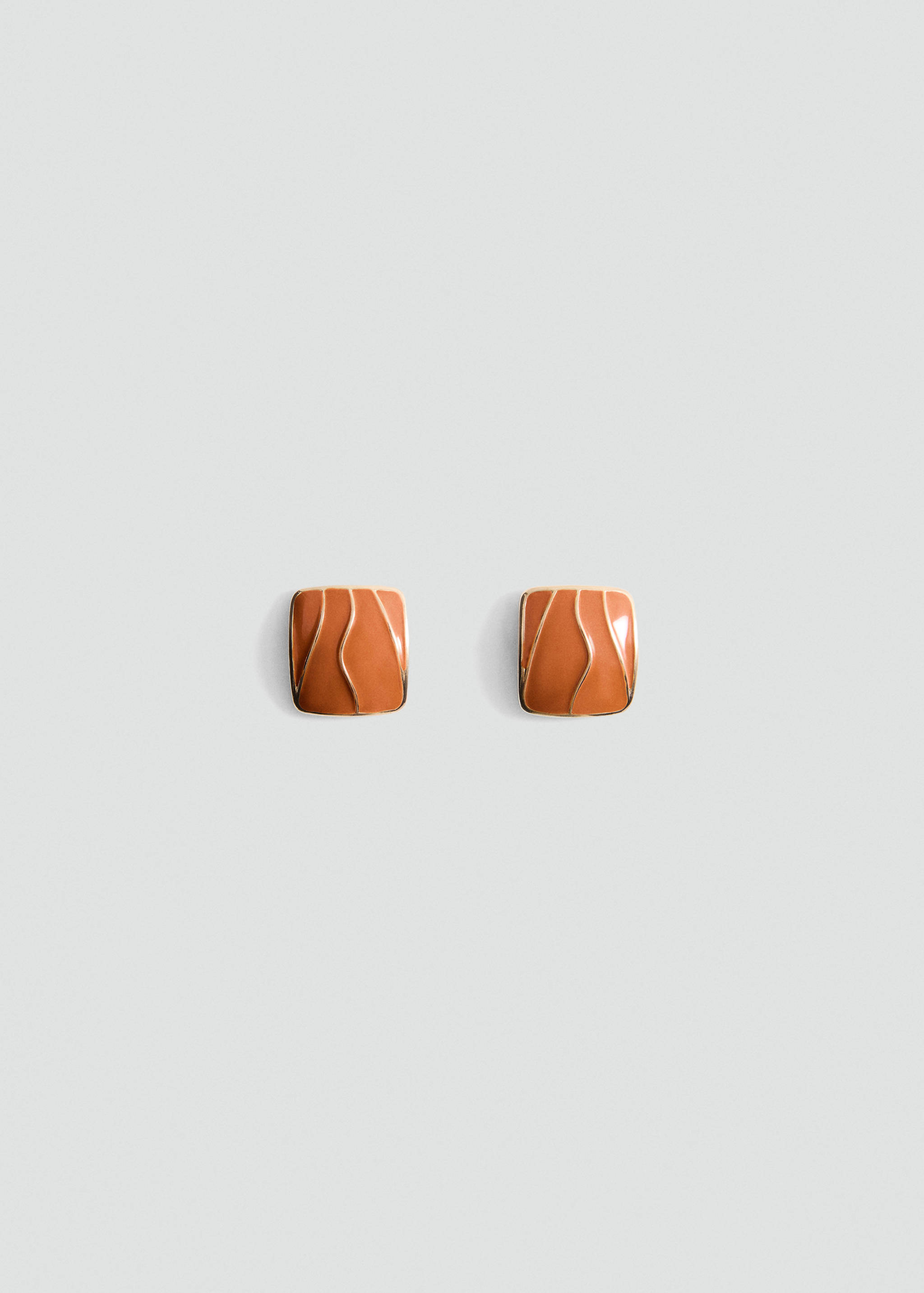 Earrings with relief design - Article without model