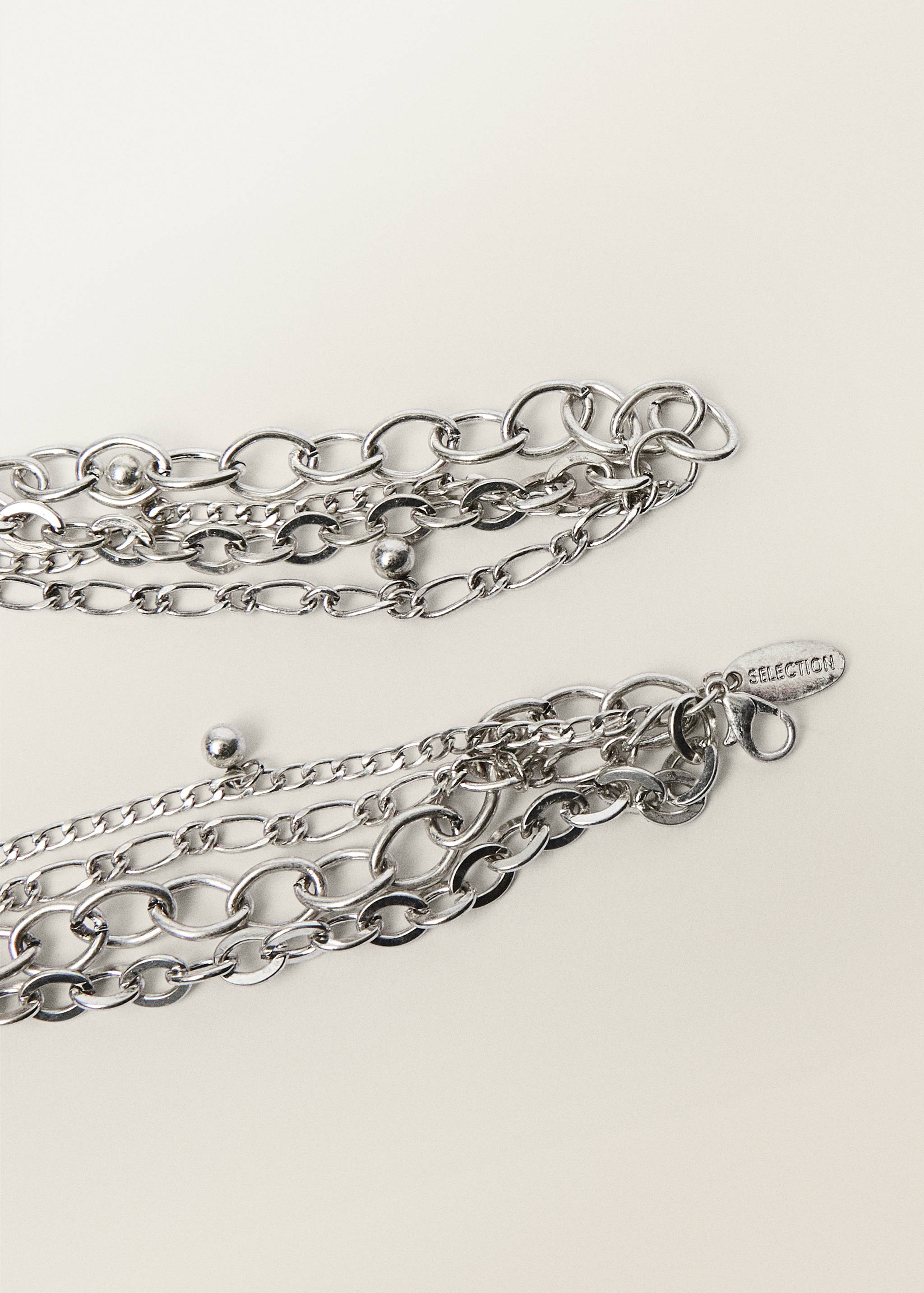 Halskette mit kombinierten Anhängerketten - Detail des Artikels 1