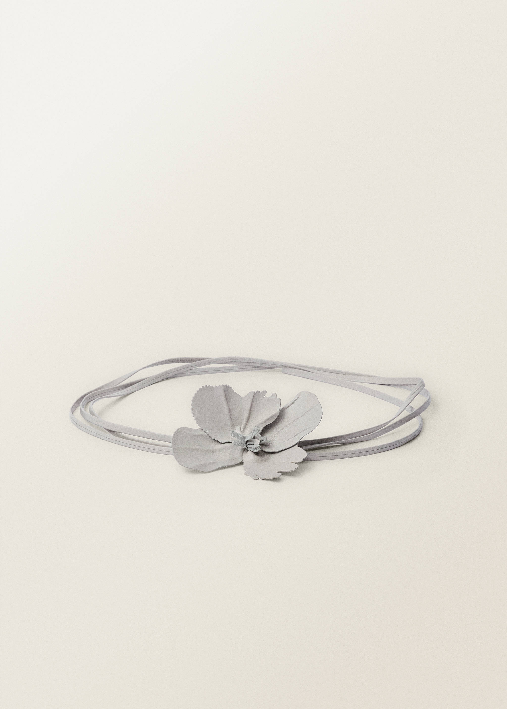 null - Article without model