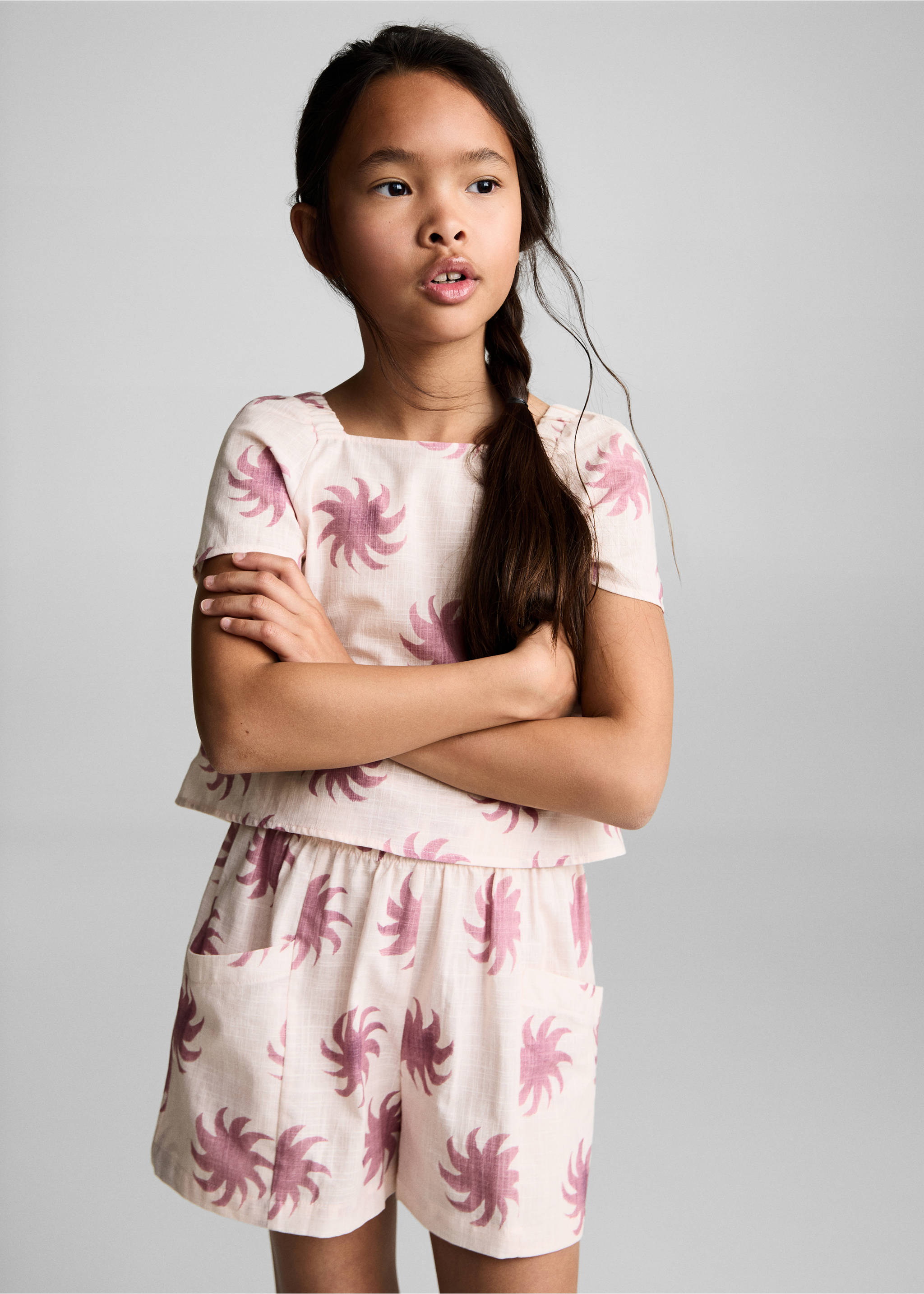 Blouse crop imprimée - Plan moyen, Rose. Ref: 87047715-00.