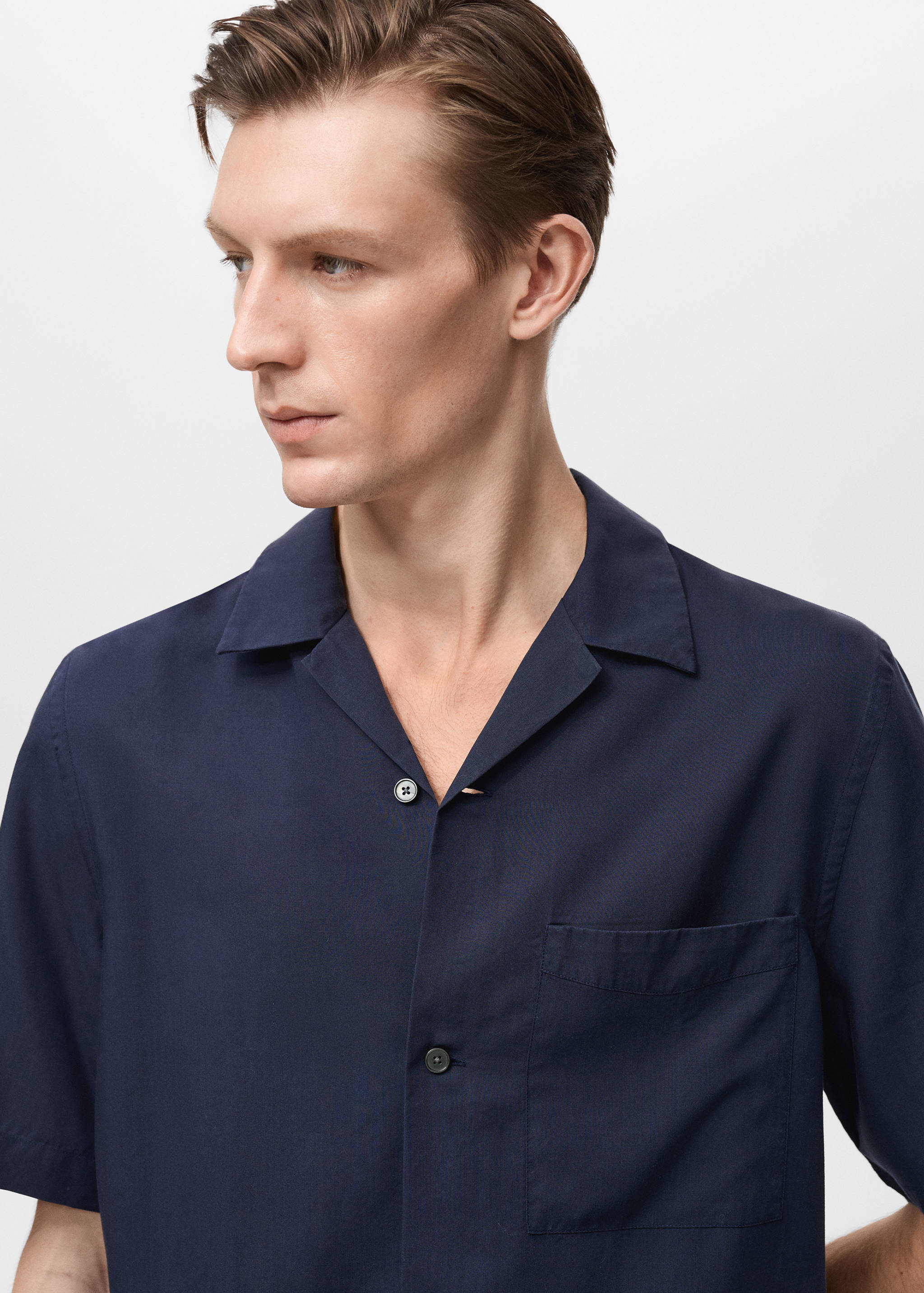 Lyocell shirt with pocket - Details of the article 1