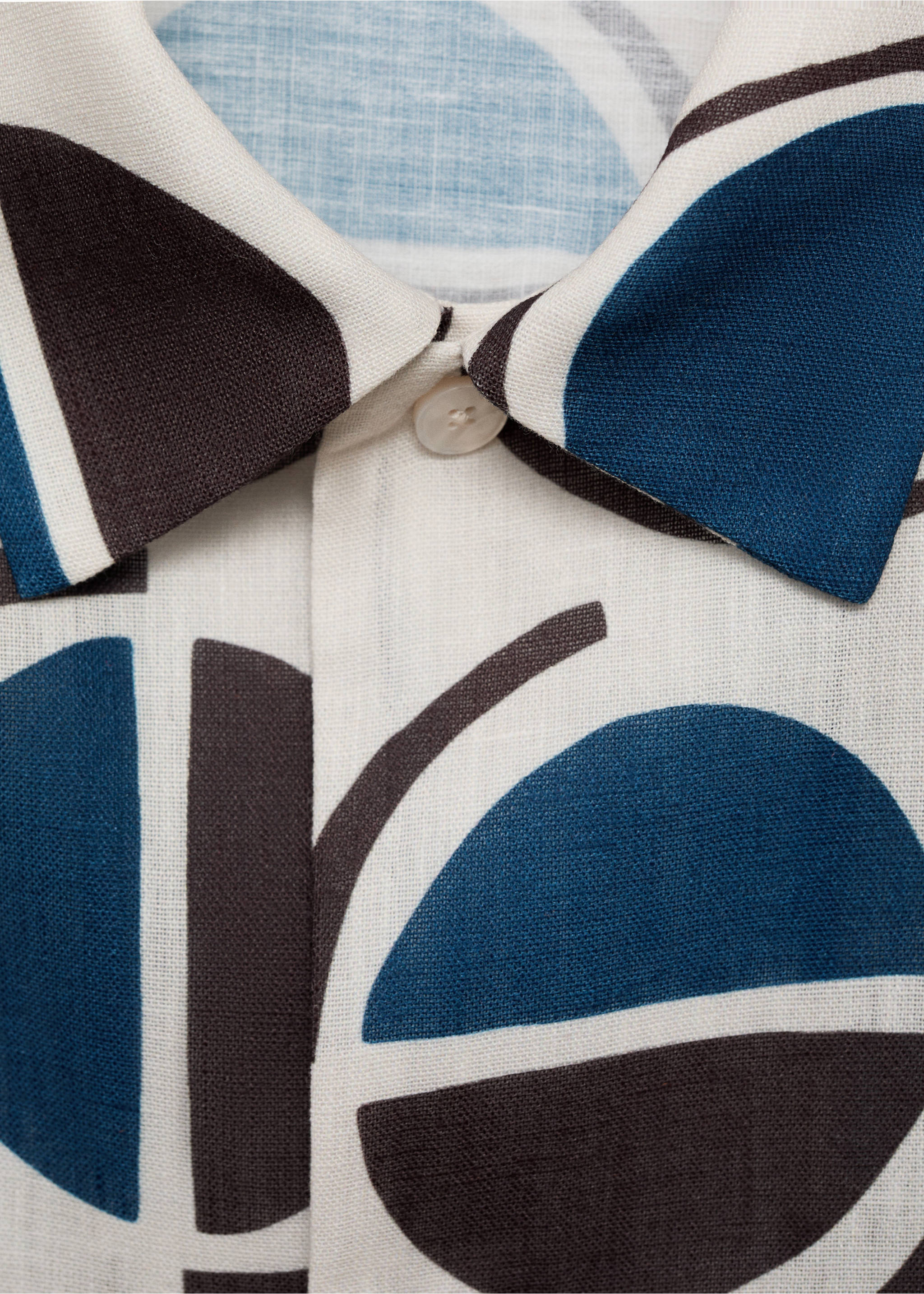 Bedrukt overhemd met korte mouwen - Detail van het artikel 8, Wit. Ref: 87047902-00.